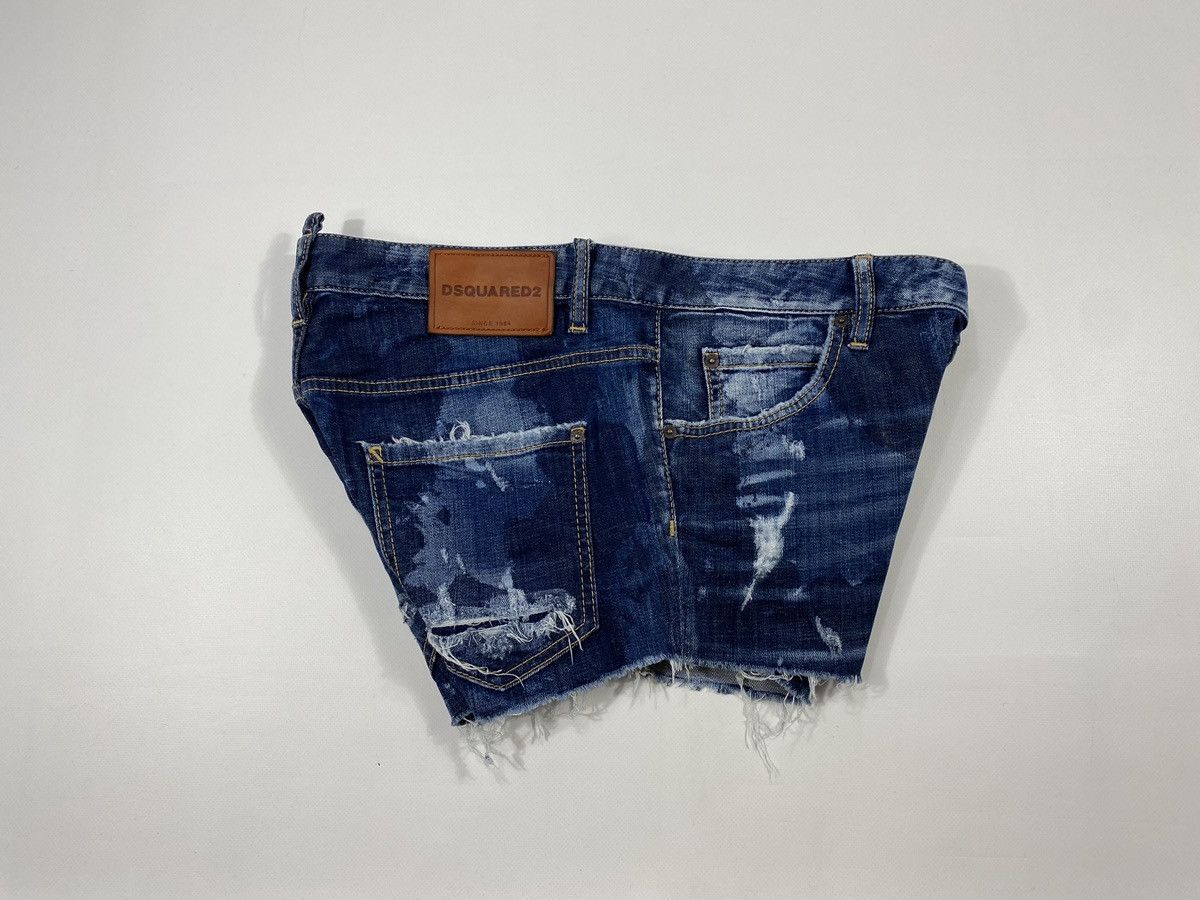 Dsquared2 LASTDROP🔥 Dsquared D2 Cool Girl Jeans Distressed Mini Shorts Size 30" / US 8 / IT 44 - 19 Thumbnail