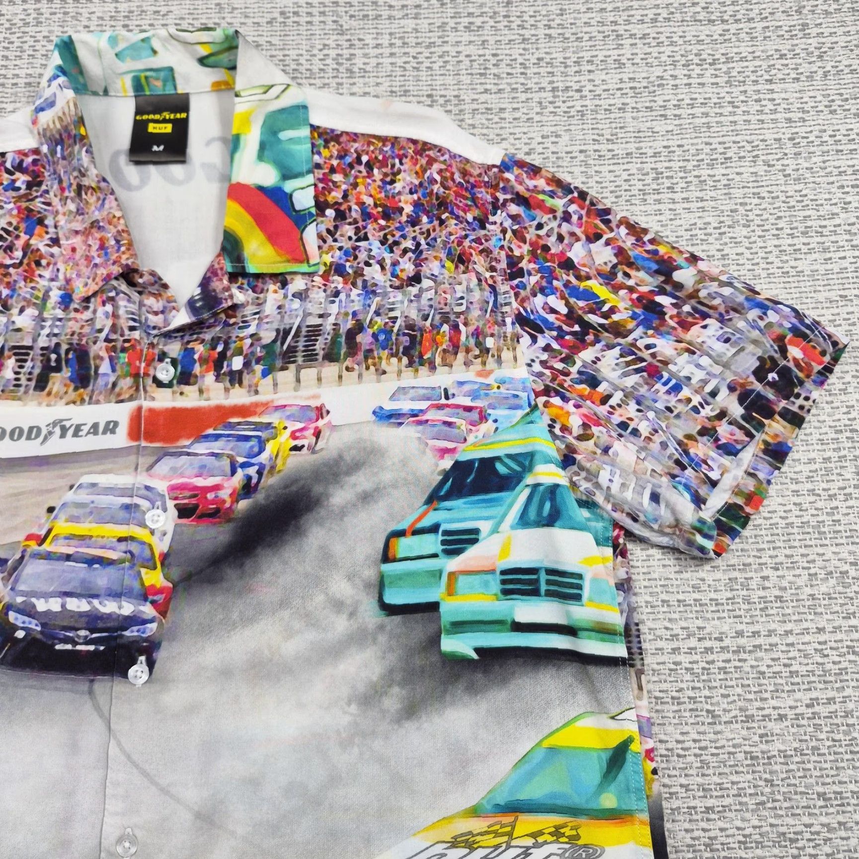 & Other Stories HUF Goodyear Button Up Shirt Mens Medium Multicolor Race Car Short Sleeve Casual Shirt Size US M / EU 48-50 / 2 - 2 Thumbnail