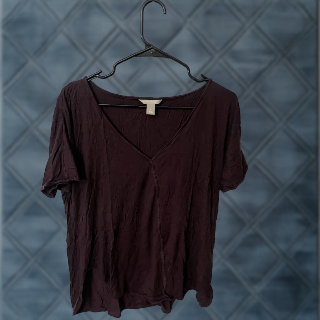 H&M H&M Women S Burgundy Solid Cotton Blend V-Neck Short Sleeve T-Shirt Basic Size S / US 4 / IT 40 - 1 Thumbnail