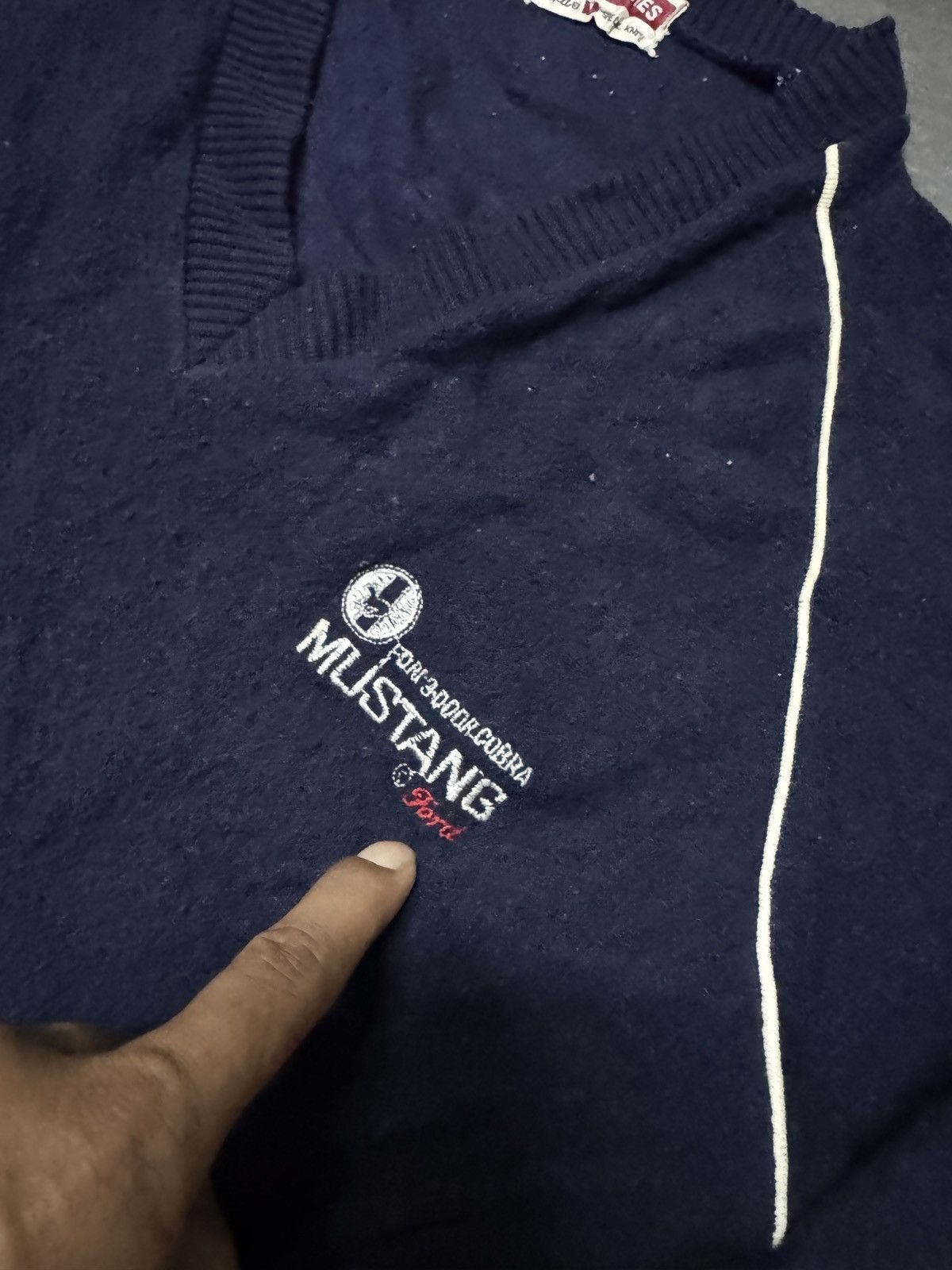 Burberry vintage mustang ford sweater Size US S / EU 44-46 / 1 - 2 Thumbnail