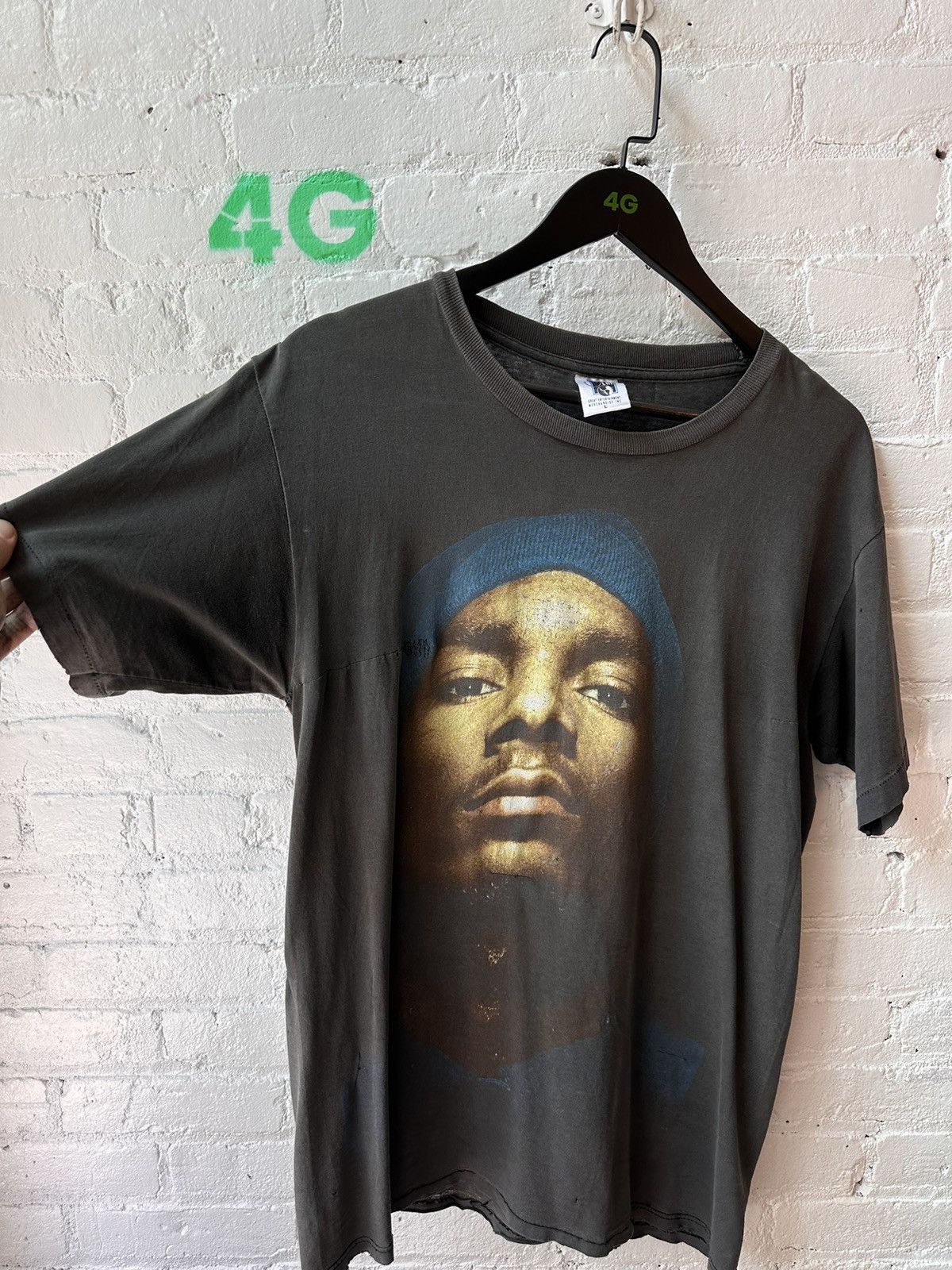 Vintage 1993 OG ICONIC THRASHED SNOOP DOGG DEATH ROW SHIRT Size US L / EU 52-54 / 3 - 1 Thumbnail