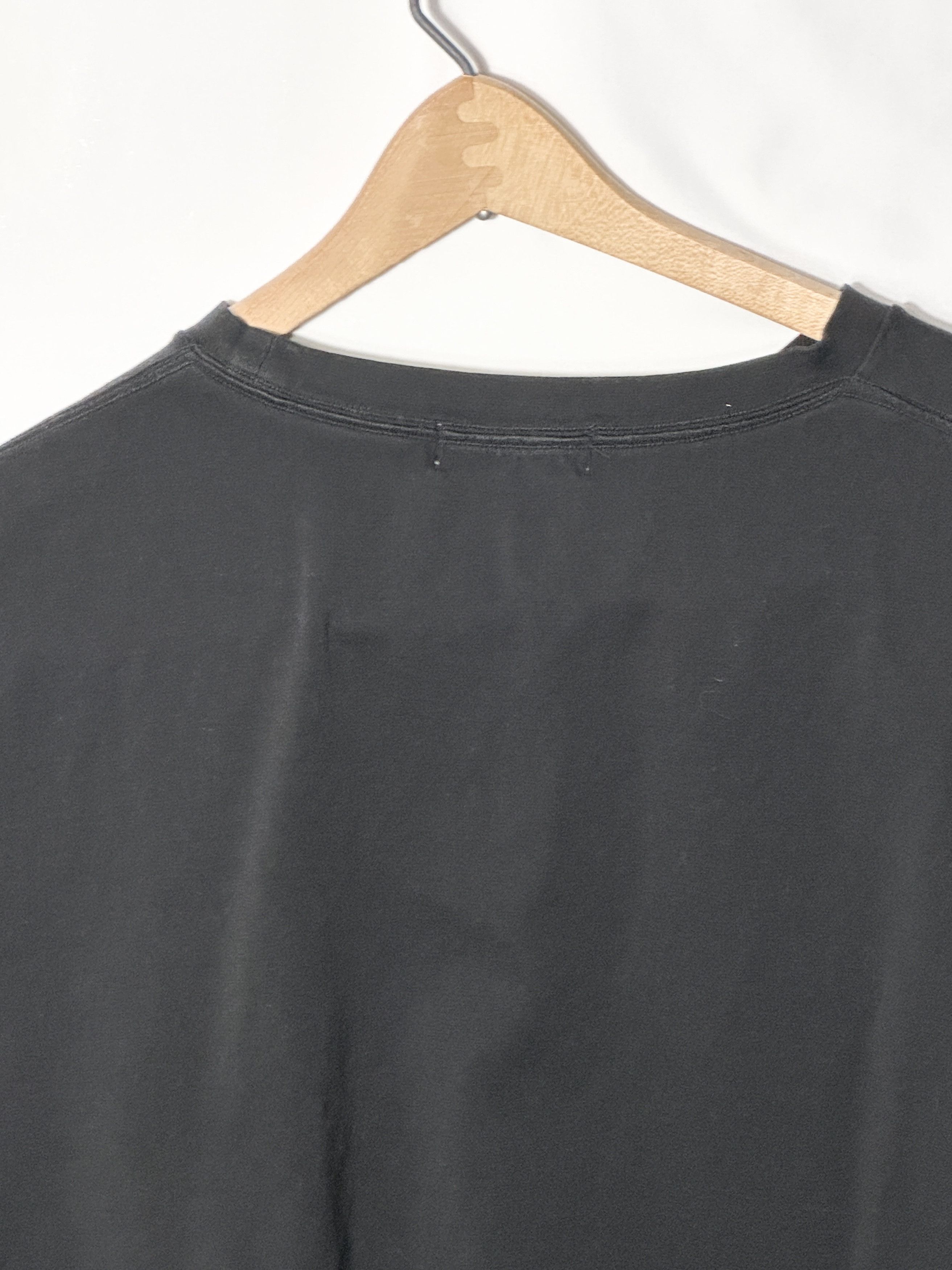 Japanese Brand Amorphia Logo XL Black Crop Top Size US L / EU 52-54 / 3 - 10 Thumbnail