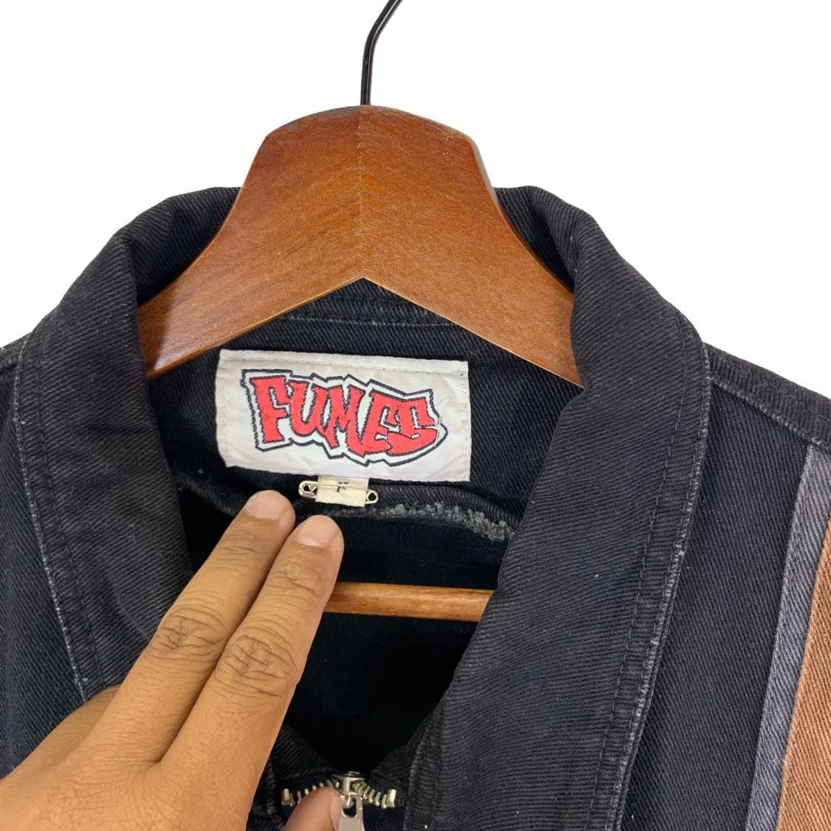 Vintage VINTAGE FUMES DENIM BLACK ZIPPER JACKET Size US M / EU 48-50 / 2 - 5 Thumbnail