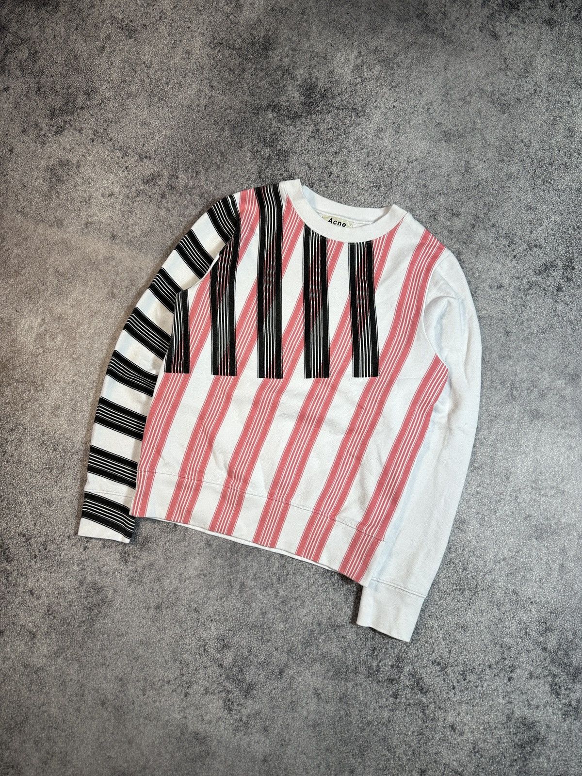 Acne Studios Y2K Acne Studios Sweatshirt Style Avant Garde Rare M USA Size M / US 6-8 / IT 42-44 - 1 Thumbnail