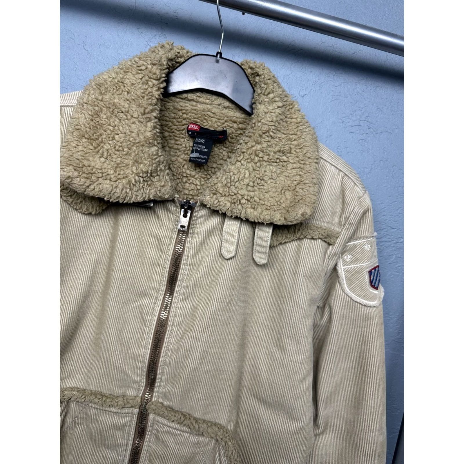 Diesel Diesel Vintage Womens Corduroy Jacket S Beige Sherpa Zipper Windbreaker Jacket Womens S Corduroy Diesel Vintage Size S / US 4 / IT 40 - 2 Thumbnail