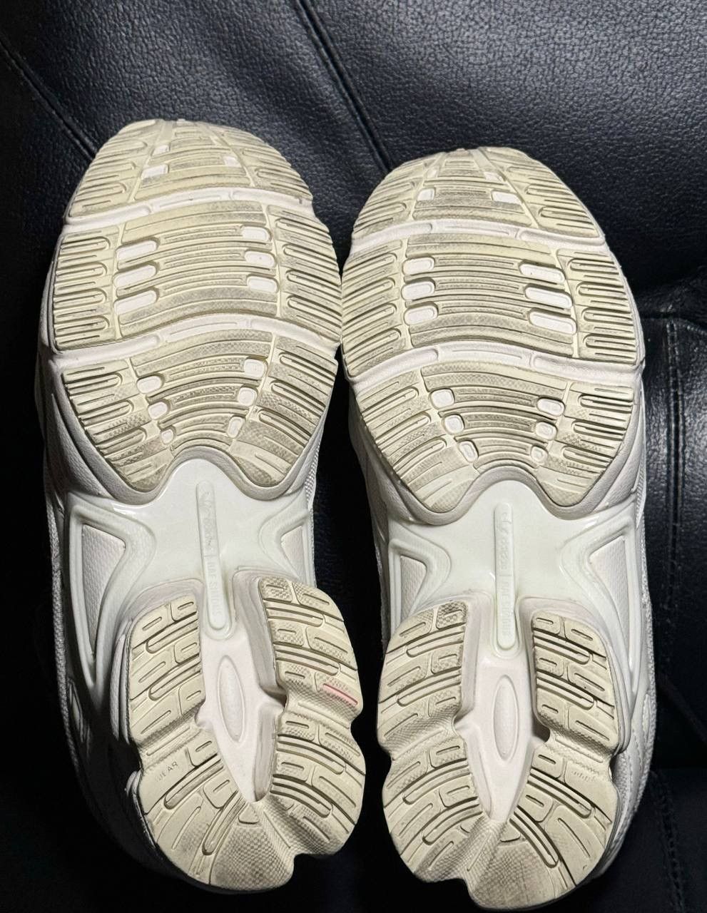 Adidas × Raf Simons sneakers Adidas Raf Simons Ozweego Cream White FW18 Size US 7 / IT 37 - 9 Thumbnail