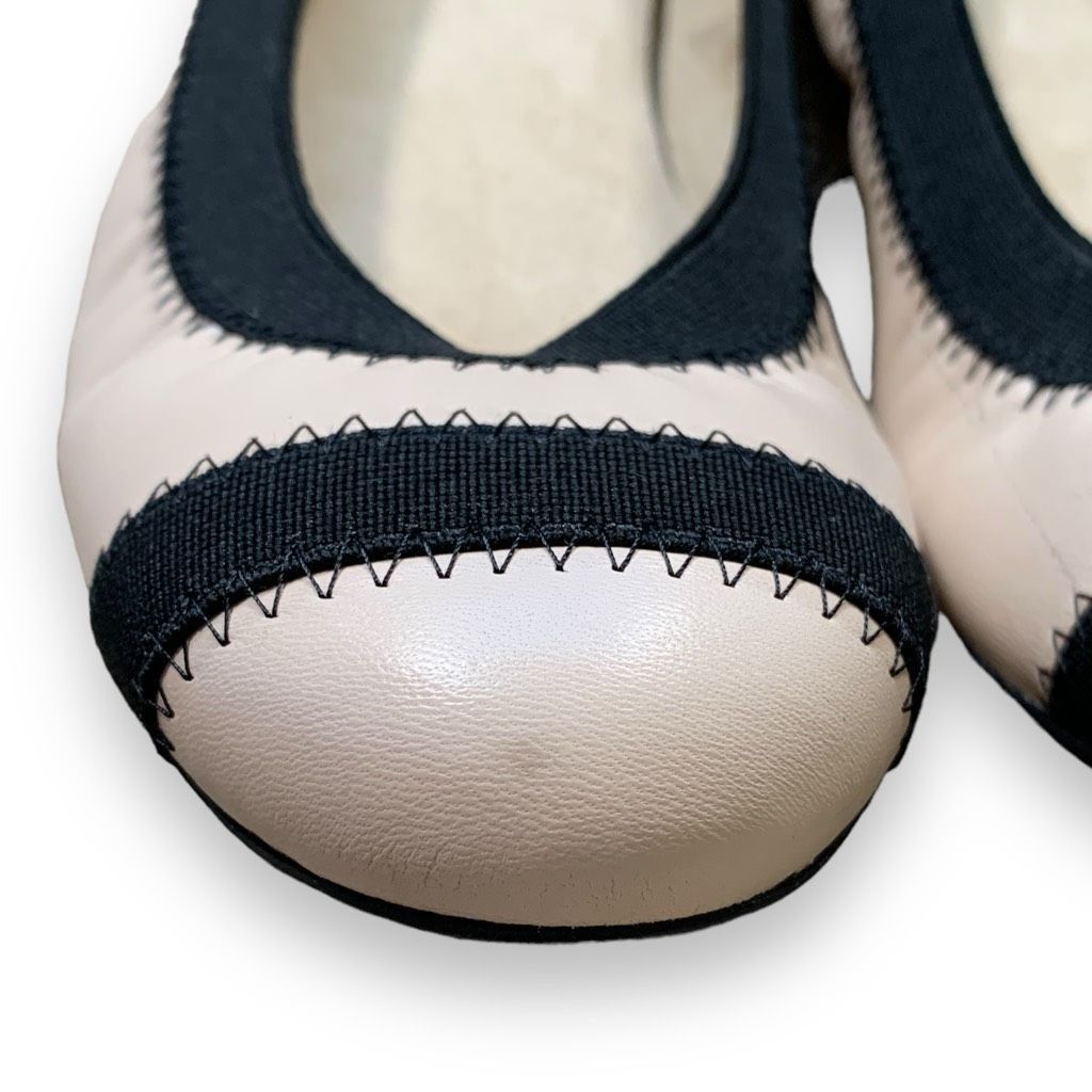 Stuart Weitzman Stuart Weizmann Ballet Flat Shoes Cream Black Leather Classi Size US 7 / IT 37 - 3 Thumbnail