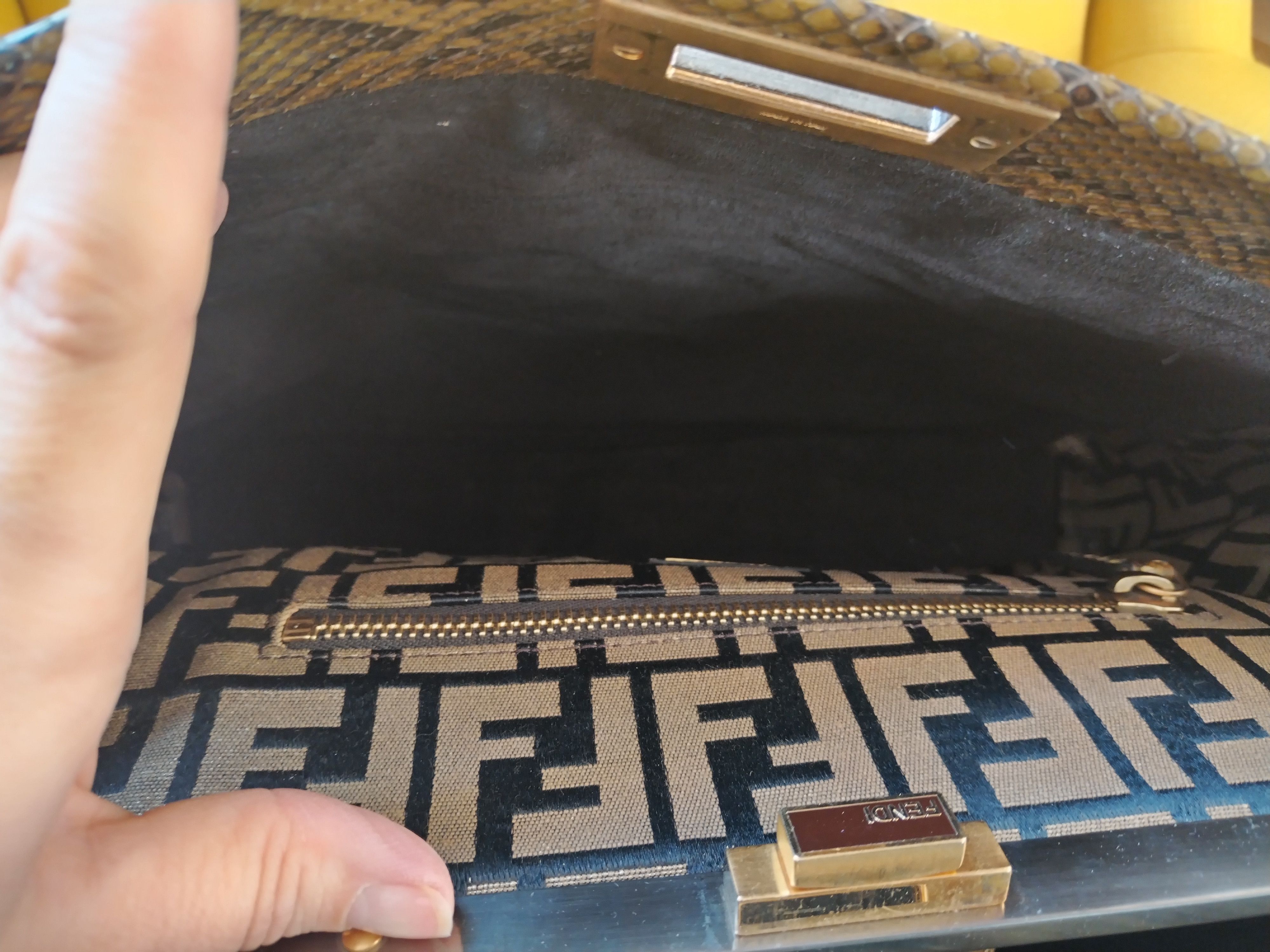 Fendi Fendi Brown Python Peekaboo Handle Bag Size ONE SIZE - 4 Thumbnail