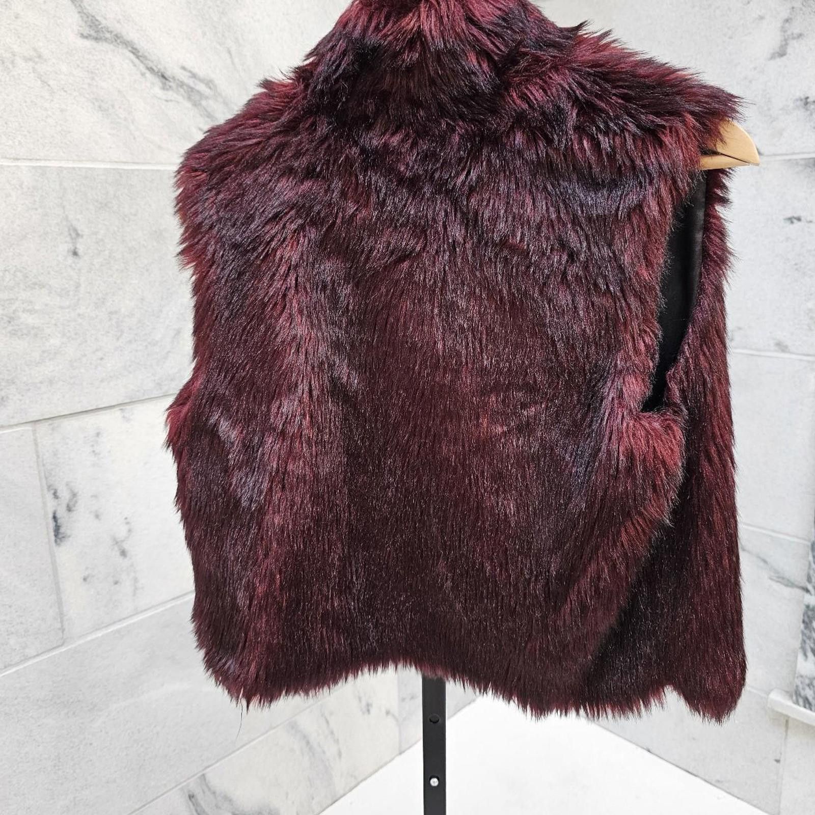 Other Women's Burgundy Me Jane Faux Fur Vest Size S / US 4 / IT 40 - 4 Thumbnail