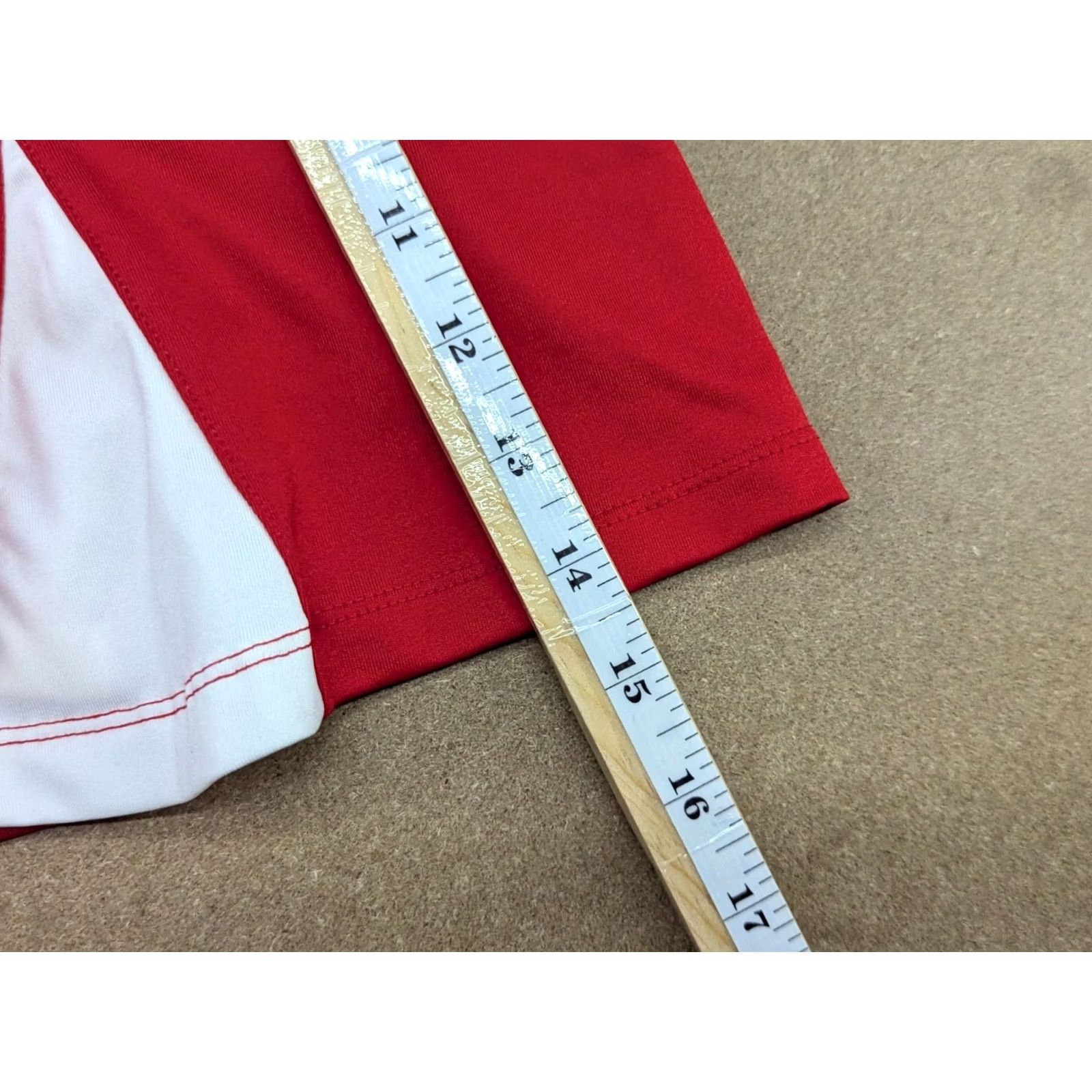 Fila BNWT VINTAGE FILA 90s Tennis Shorts Womens Size S Red Sport Size 28" / US 6 / IT 42 - 7 Thumbnail