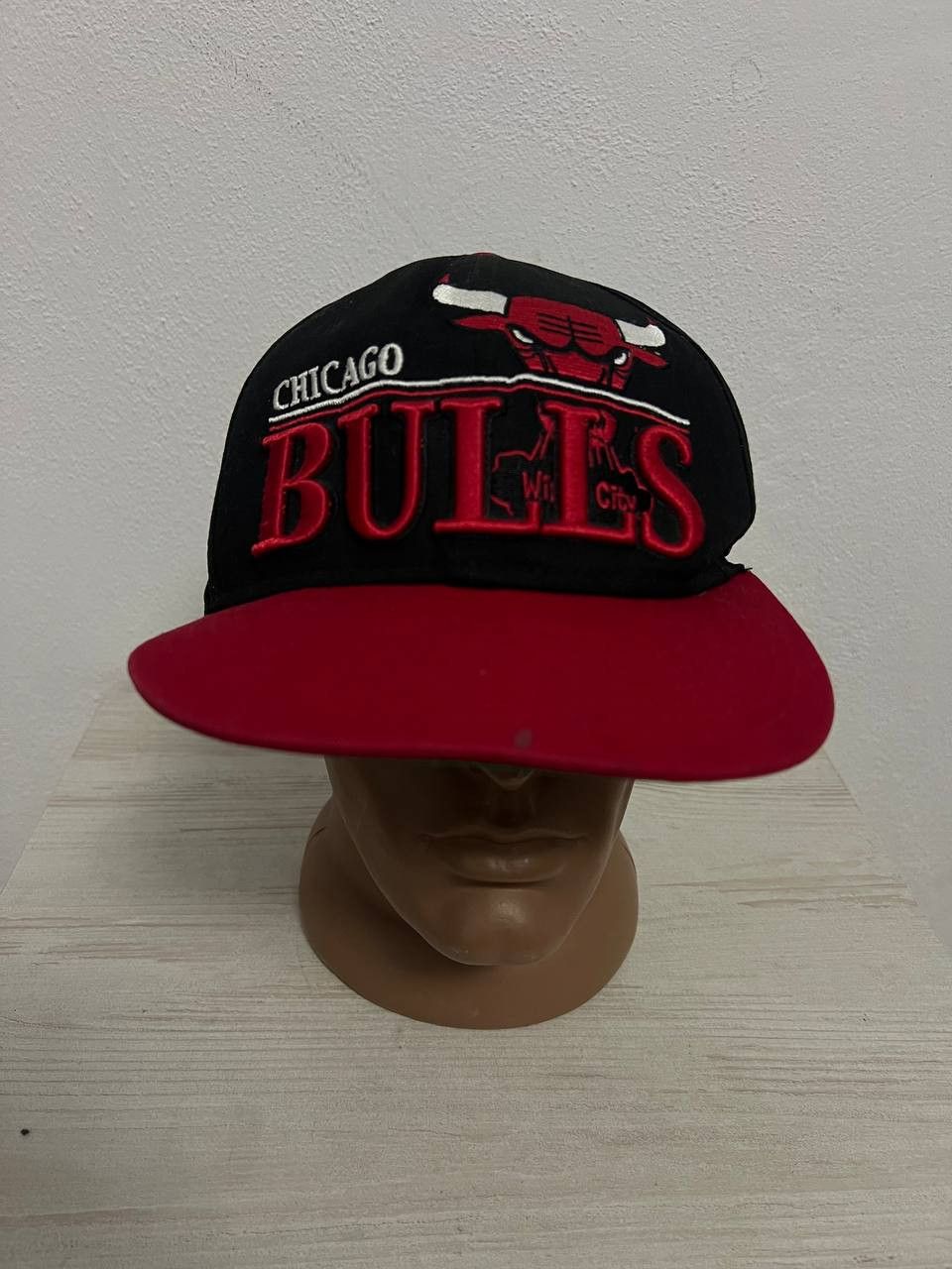 NBA × New Era × Vintage Vintage Chicago Bulls Cap NBA Baseball One Size Windy City Size ONE SIZE - 4 Thumbnail