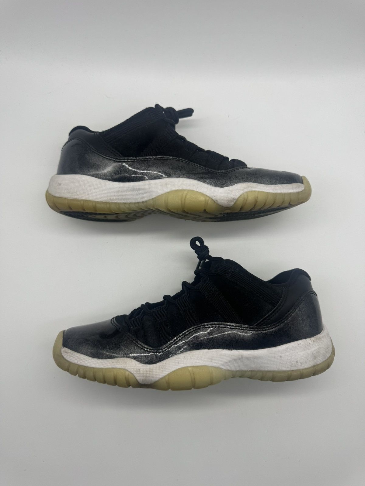 Nike Nike Air Jordan Retro 11 GS Baron Low Black Youth Size 5.5 Size US 5.5 / EU 38 - 2 Thumbnail