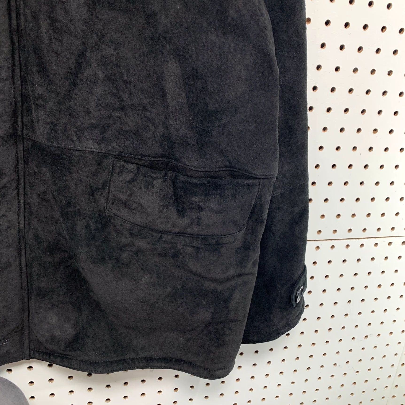 Vintage Terry Lewis Leather Suede Jacket Womens XL Black Faux Fur Liner Classic Luxuries Jacket Womens XL Black Leather Suede Terry Lewis Size XL / US 12-14 / IT 48-50 - 7 Thumbnail