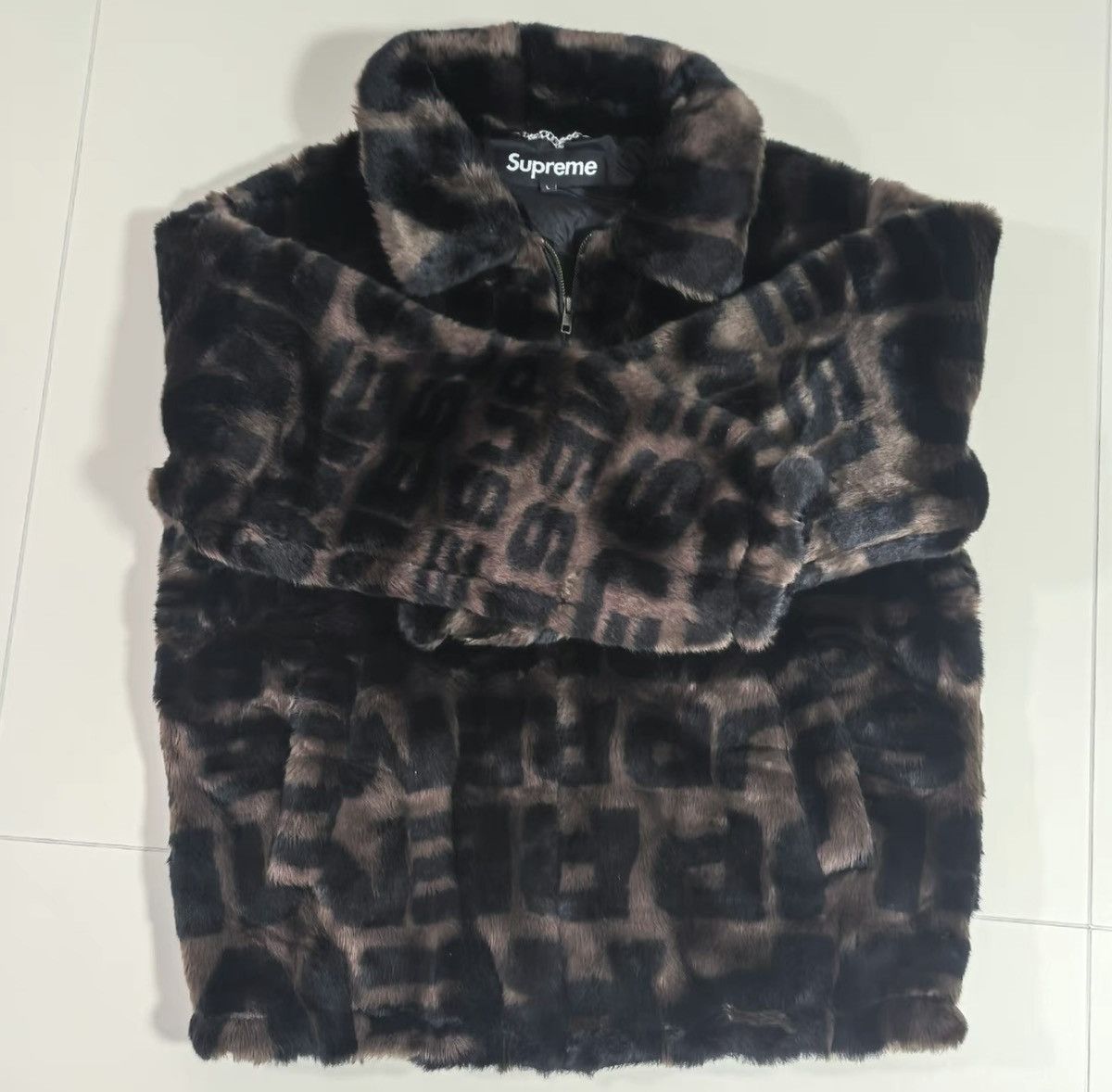 Supreme Supreme Faux Fur repeater bomber Brown Size US L / EU 52-54 / 3 - 1 Thumbnail
