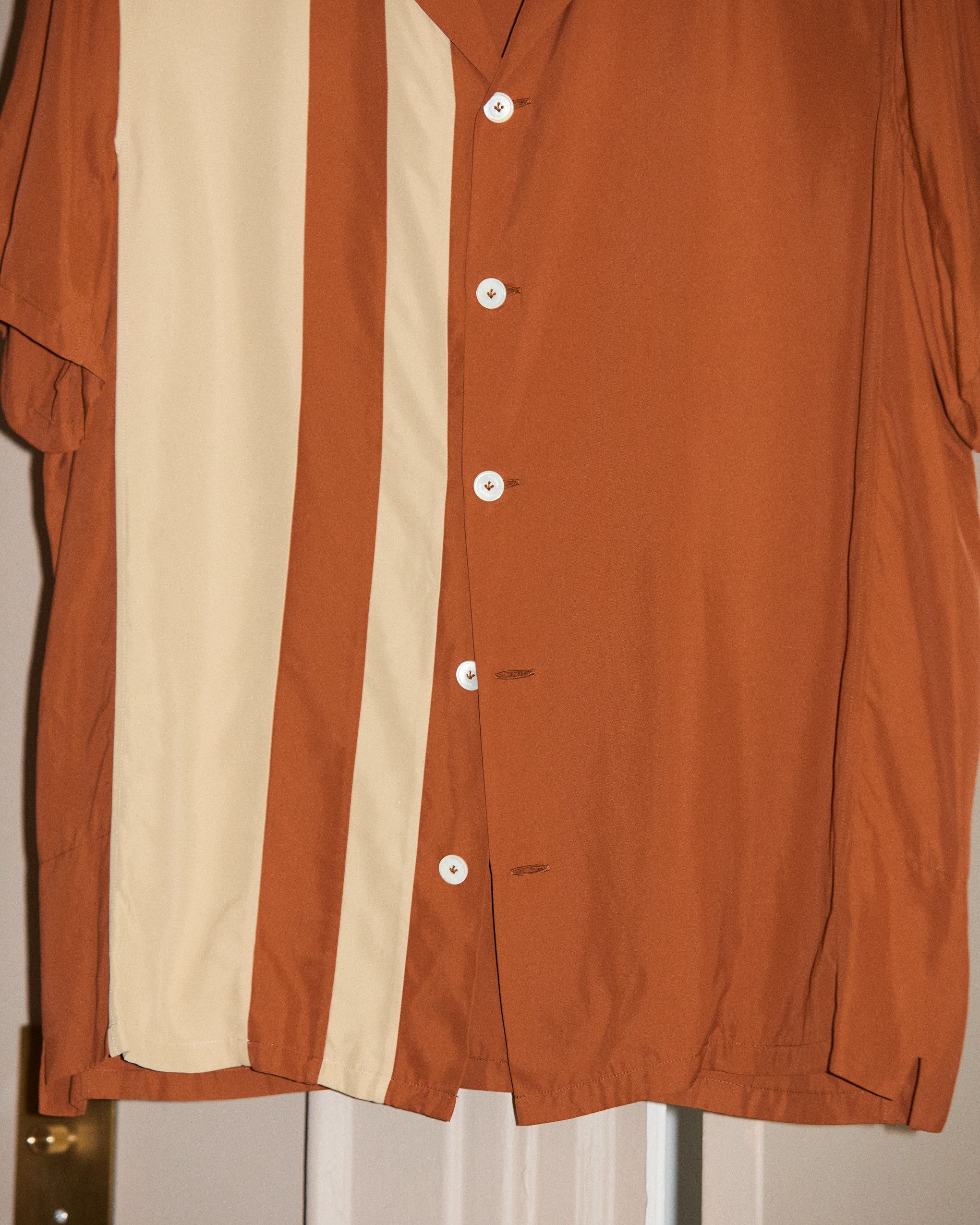 Valentino Valentino Rust/Beige Bowling Shirt Size US M / EU 48-50 / 2 - 3 Thumbnail