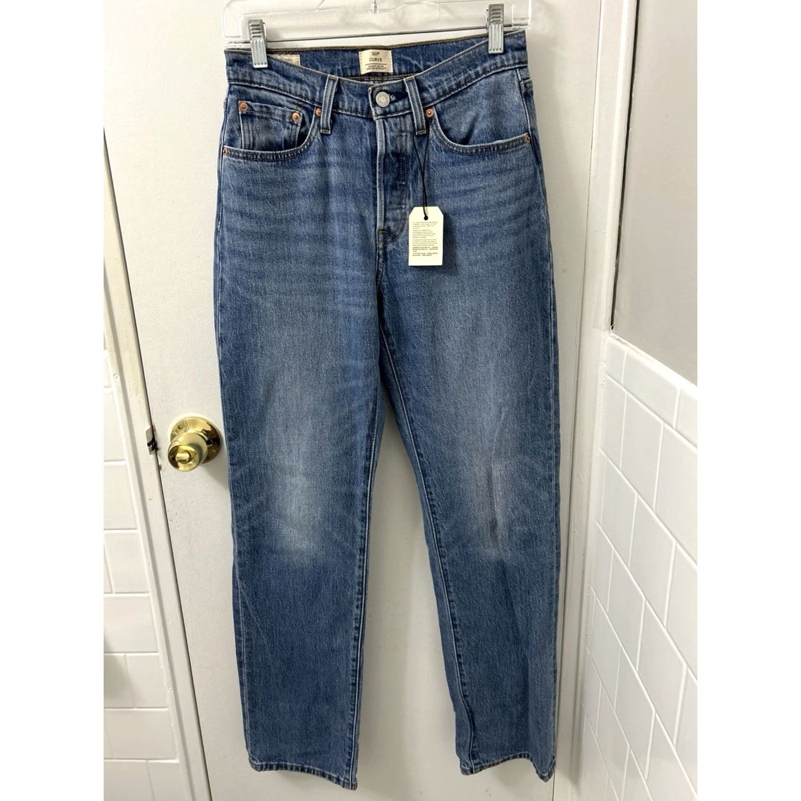 Vintage Levi Strauss 501 Curve Jeans Womens 27x32 Blue Wash High Rise Straight Leg Slim Regular 5-Pocket Denim Button Fly NWT Vintage No N/A Size 27" / US 4 / IT 40 - 2 Thumbnail