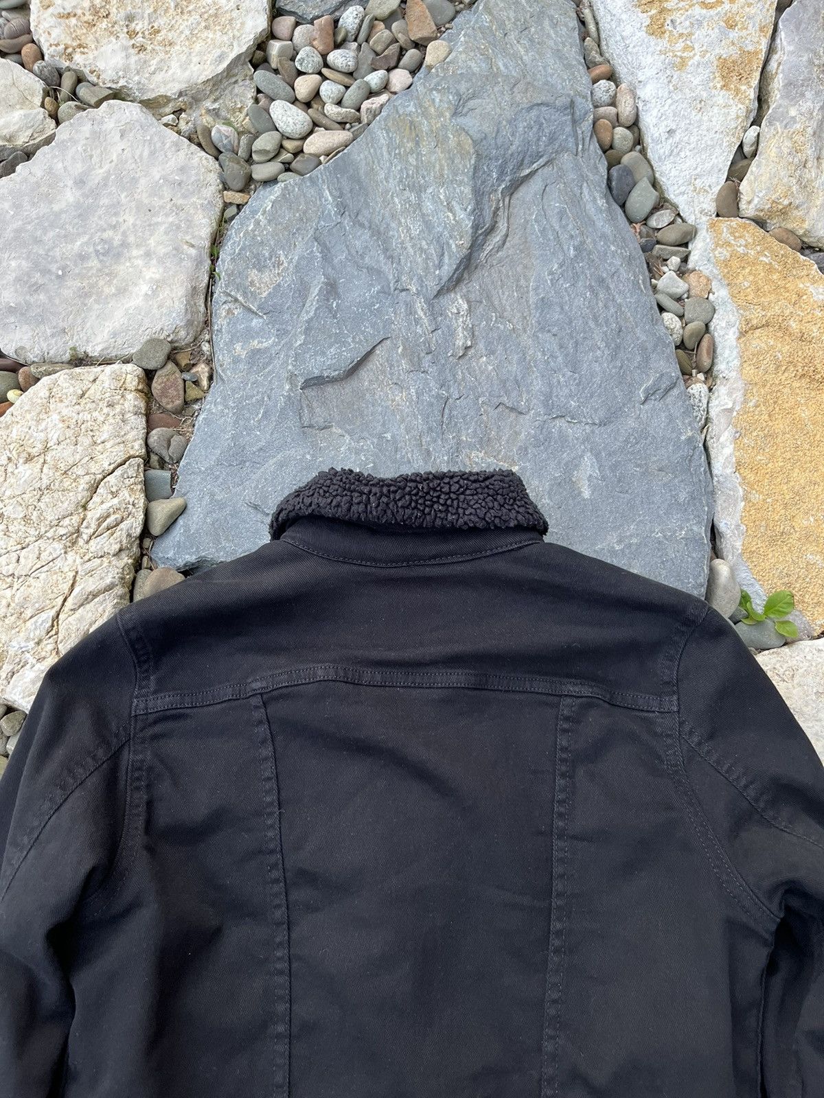 Levi's Levi’s sherpa trucker jacket denim full black levis gothic Size S / US 4 / IT 40 - 17 Thumbnail