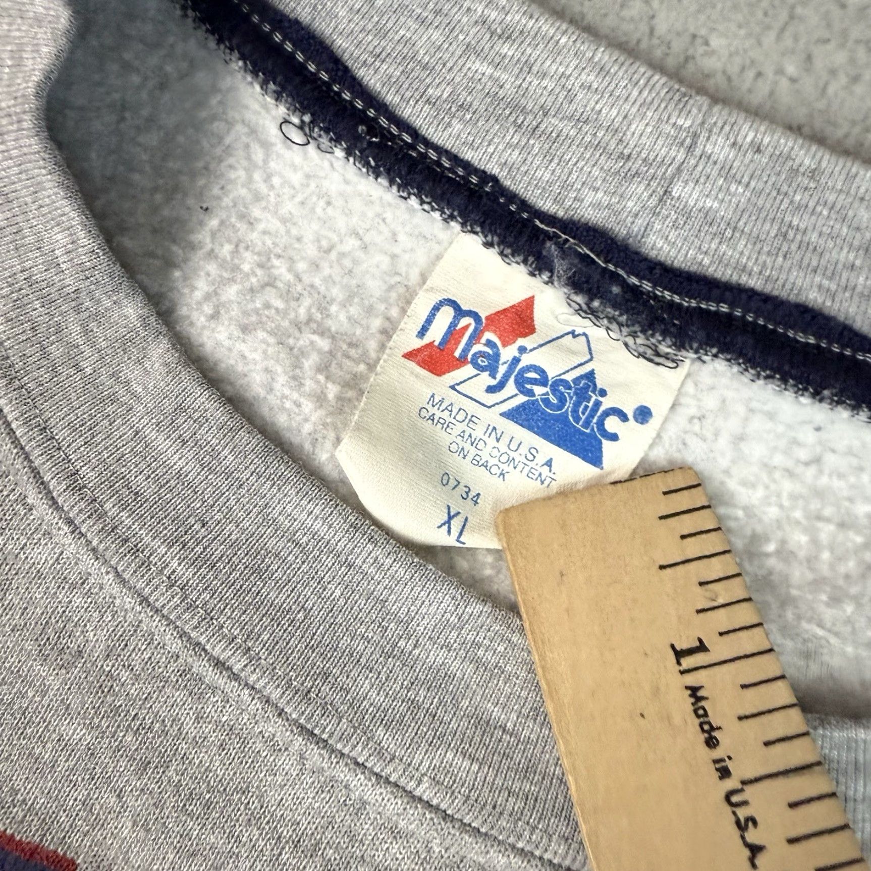 Vintage VINTAGE Majestic Sweatshirt Adult XL Gray/Blue Trump Plaza City Pullover Men MENS Size US XL / EU 56 / 4 - 4 Thumbnail
