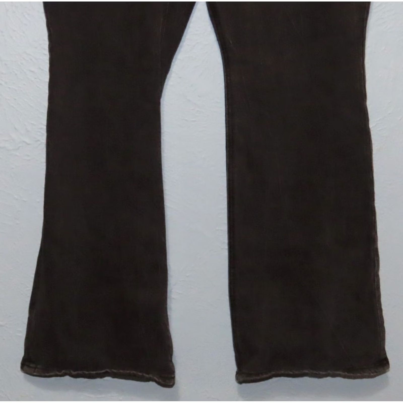 Old Navy Old Navy Women's 12 Petite Extra High-Rise Flare Black Jeans 31x27 Jeans Flared Black Womens 12 Petite Adjustable Rise City Size 34" / US 12 / IT 48 - 2 Thumbnail
