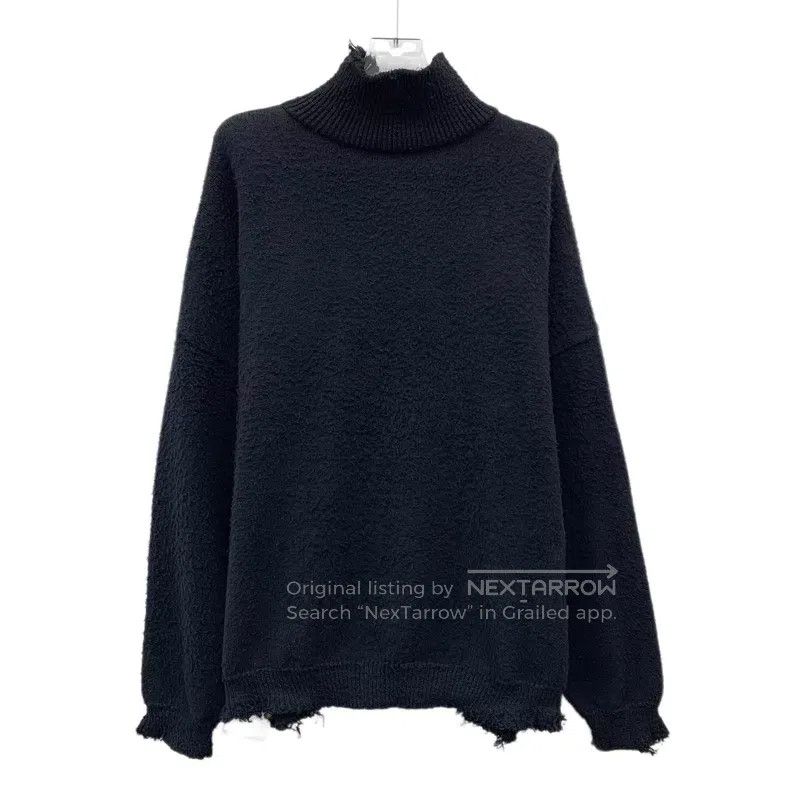 Balenciaga Balenciaga Black Logo Letter Embroidered Half-Neck Long Sl Size US L / EU 52-54 / 3 - 2 Thumbnail