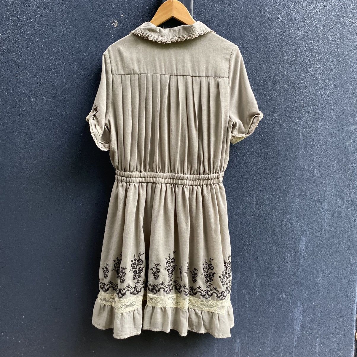 Japanese Brand axes femme Vintage Light Green Embroidered Lace Dress Size M / US 6-8 / IT 42-44 - 2 Thumbnail