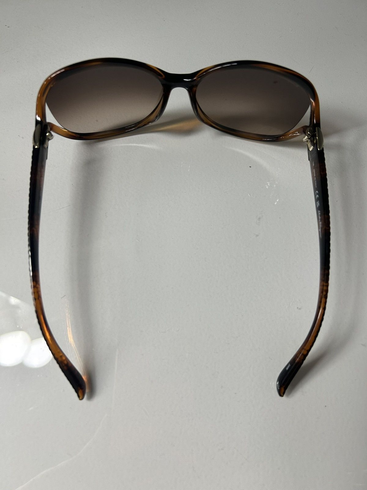 Salvatore Ferragamo Salvatore Ferragamo SF770SA Havana Brown Tortoise Sunglasses Size ONE SIZE - 11 Thumbnail