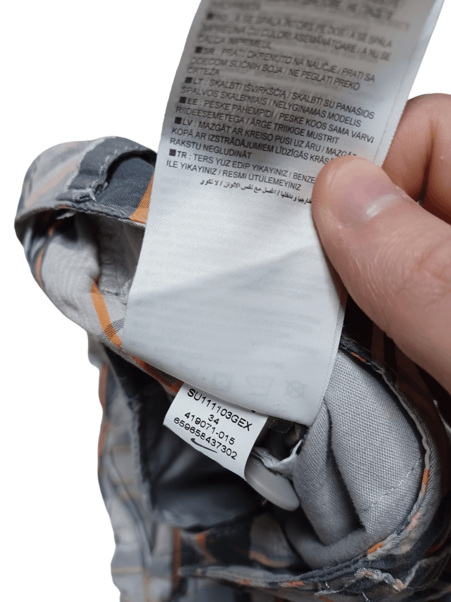 Nike ORANGE SWOOSH NIKE ATHLETIC DPT CARGO MULTIPOCKET SHORTS Size US 34 / EU 50 - 6 Thumbnail