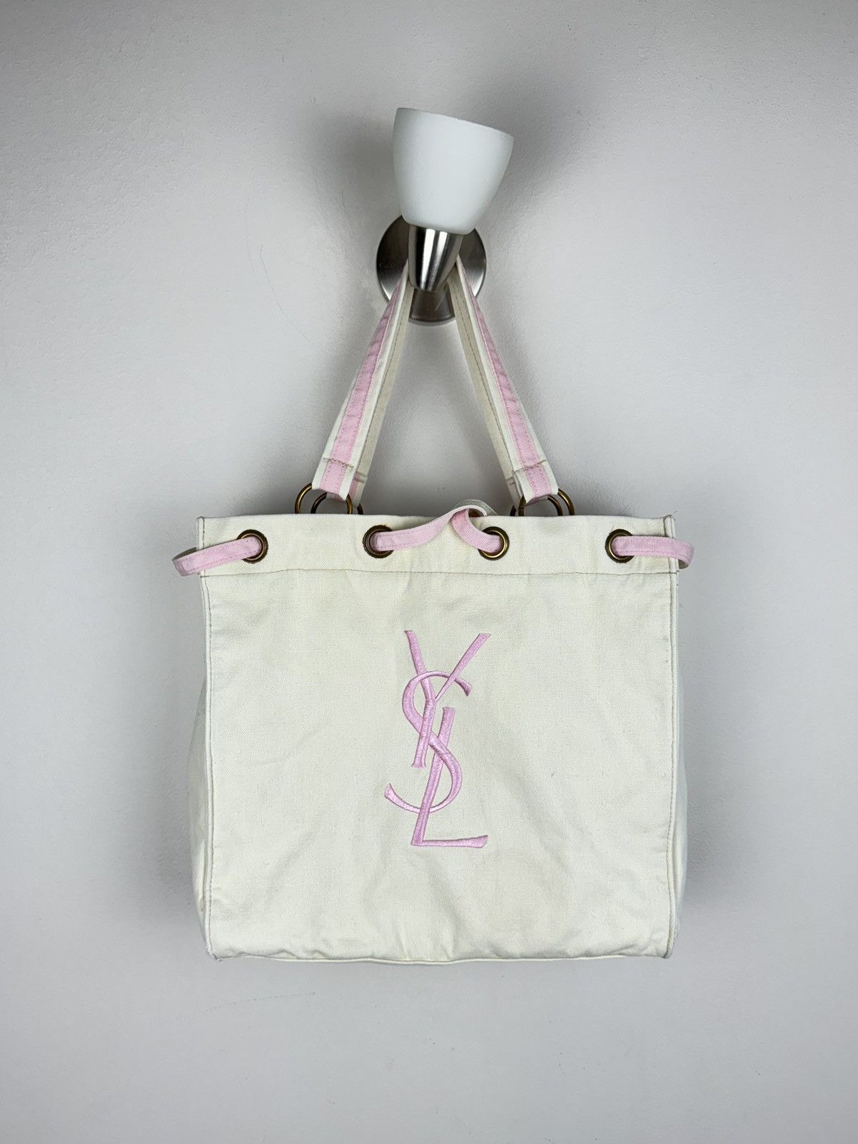 Shoulder bag Yves Saint Laurent original casual luxury item