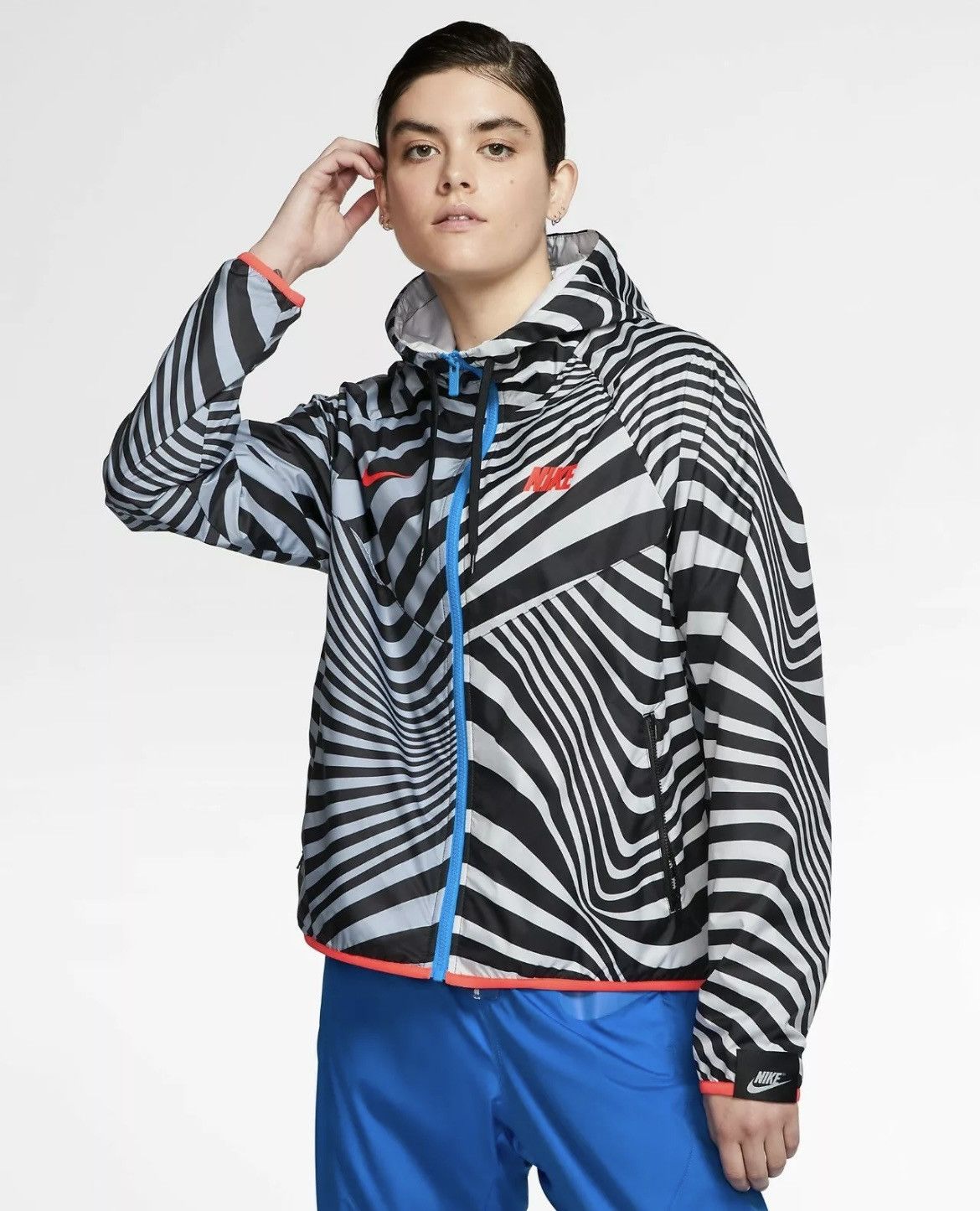Nike NIKE SPORTWEAR WMN AIR MAX WINDRUNNER JACKET Size US M / EU 48-50 / 2 - 14 Thumbnail