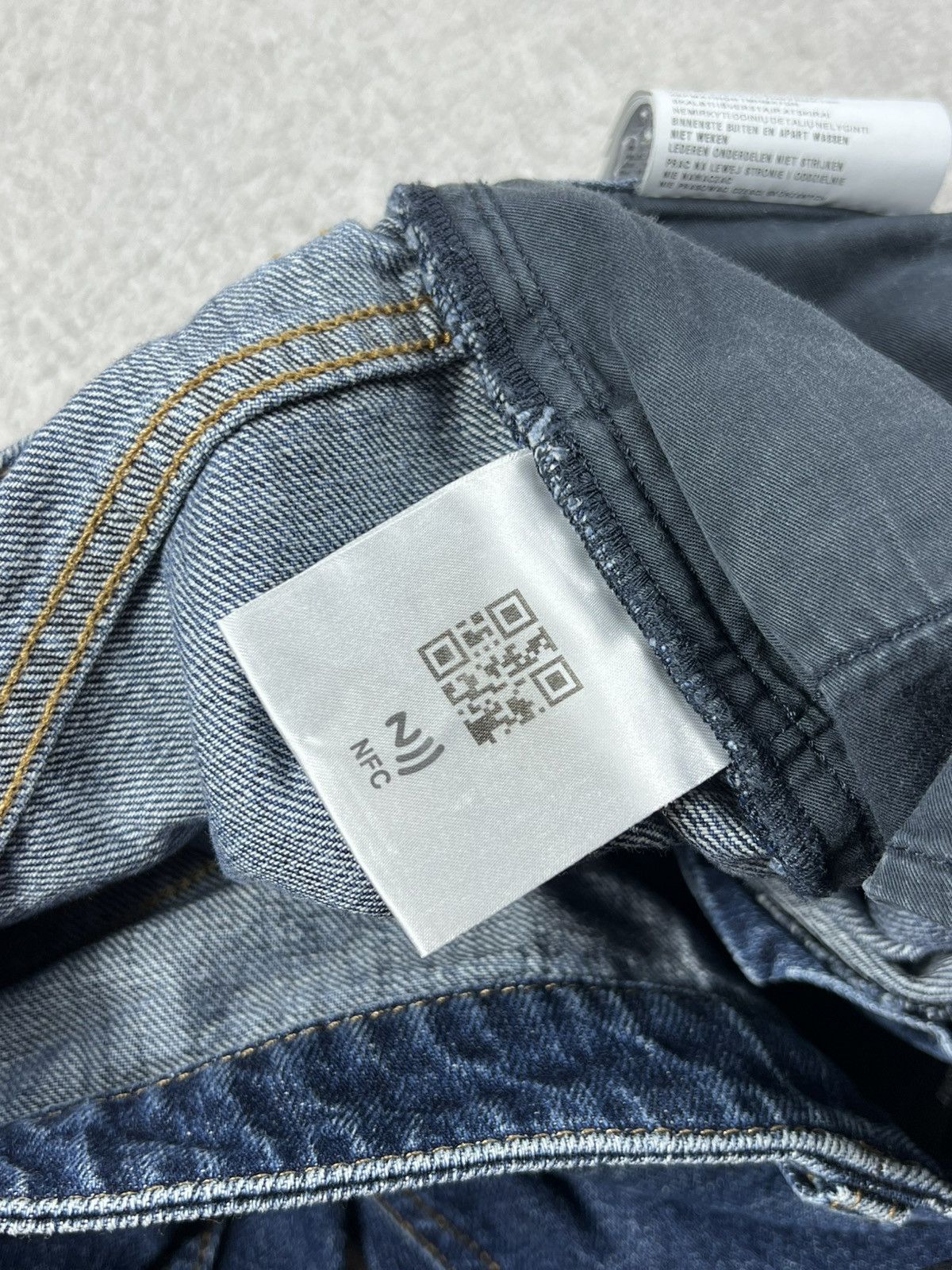 Prada Prada Triangle Blue Boyfriend Jeans Size 28 Size 28" / US 6 / IT 42 - 13 Thumbnail