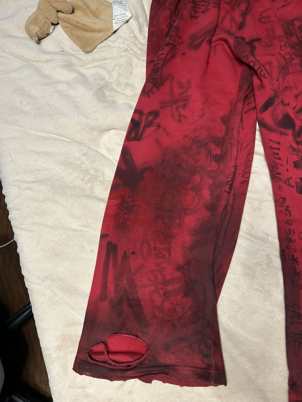 Balenciaga Balenciaga skater graffiti mud show sweatpants Size US 30 / EU 46 - 7 Thumbnail