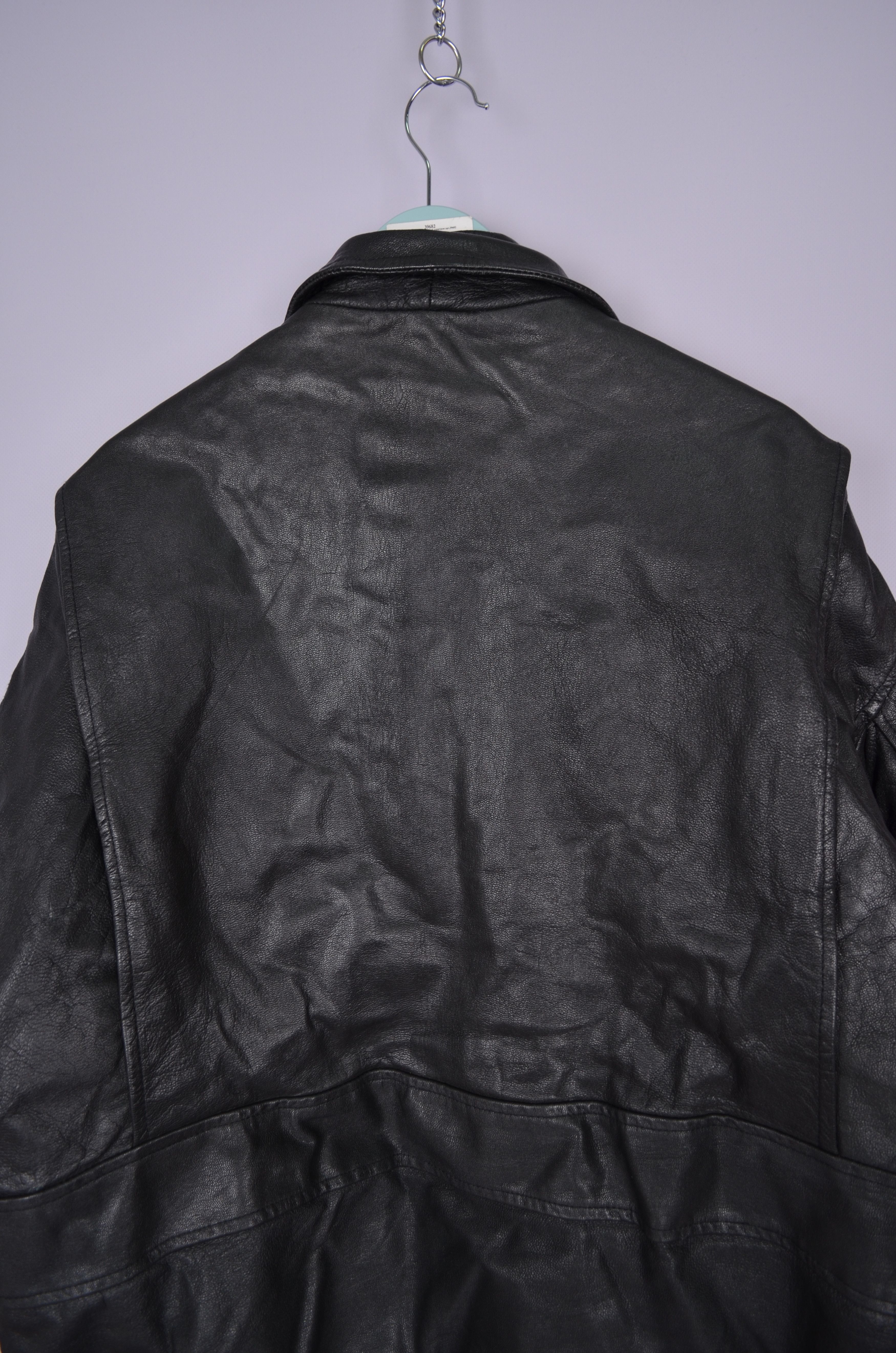 Vintage Vintage Leather Bomber Jacket Black Size XXL US Army Size US XXL / EU 58 / 5 - 7 Thumbnail