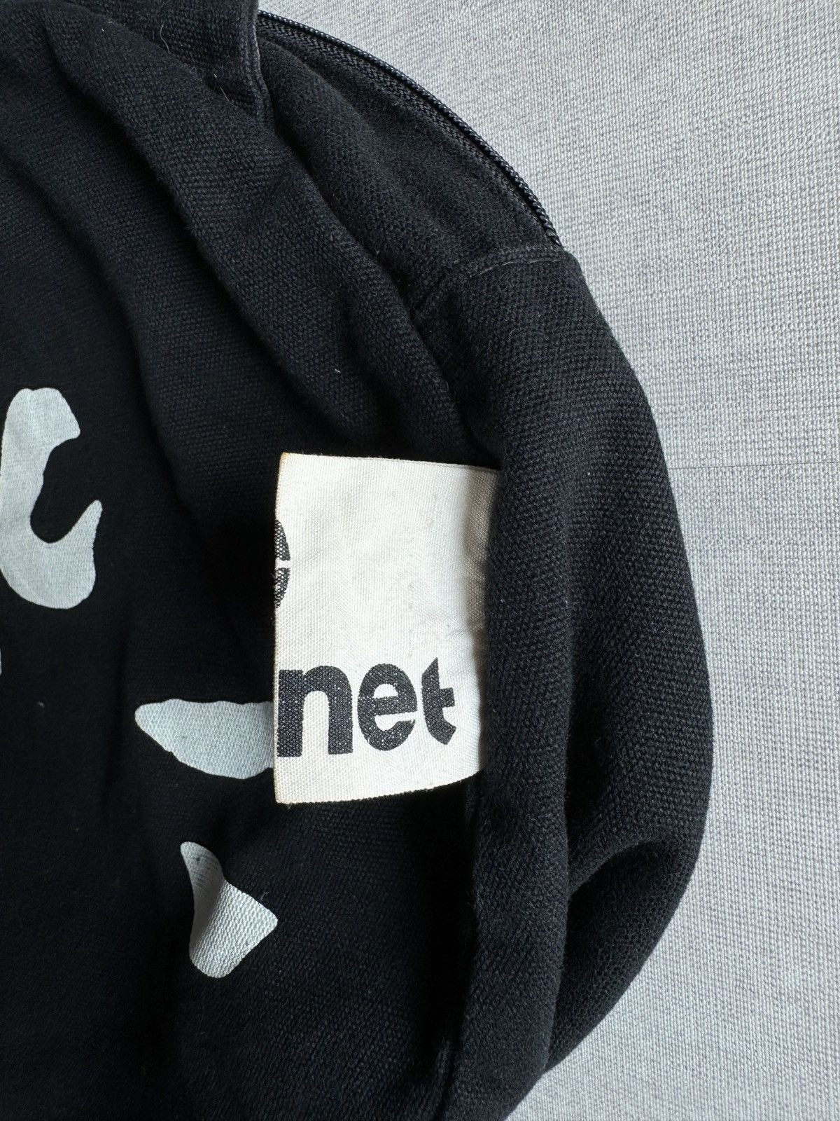 Issey Miyake × Ne-Net Ne-Net by Issey Miyake Iconic Cat ‘Nya’ Tote Bag Size ONE SIZE - 5 Thumbnail