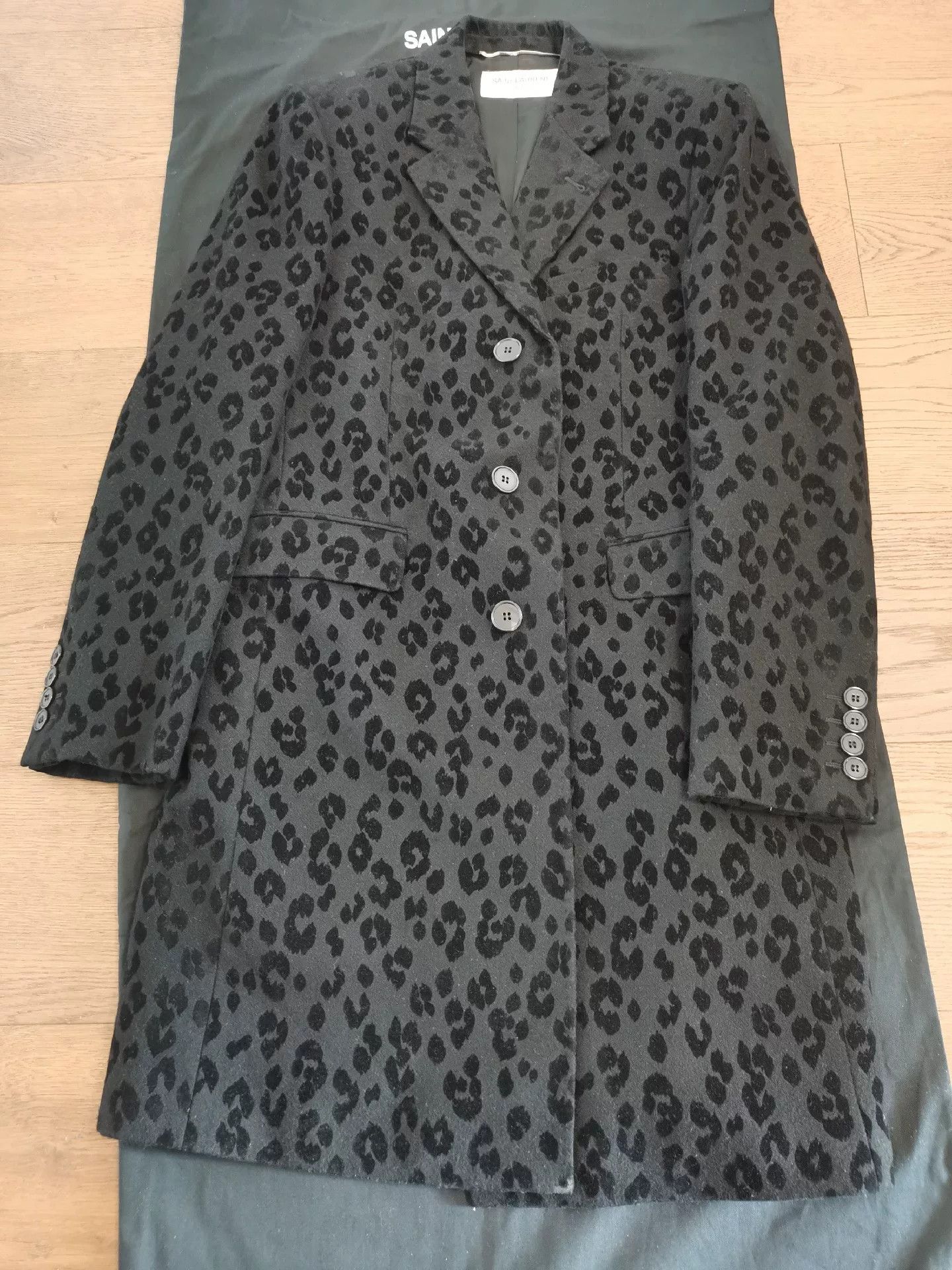Saint Laurent Paris Saint Laurent Gray Leopard Print Coat Size US M / EU 48-50 / 2 - 1 Thumbnail