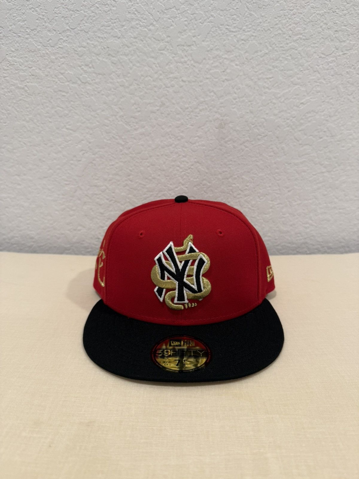 New Era New Era New York Yankees Year of the Snake Fitted Hat Size ONE SIZE - 1 Thumbnail