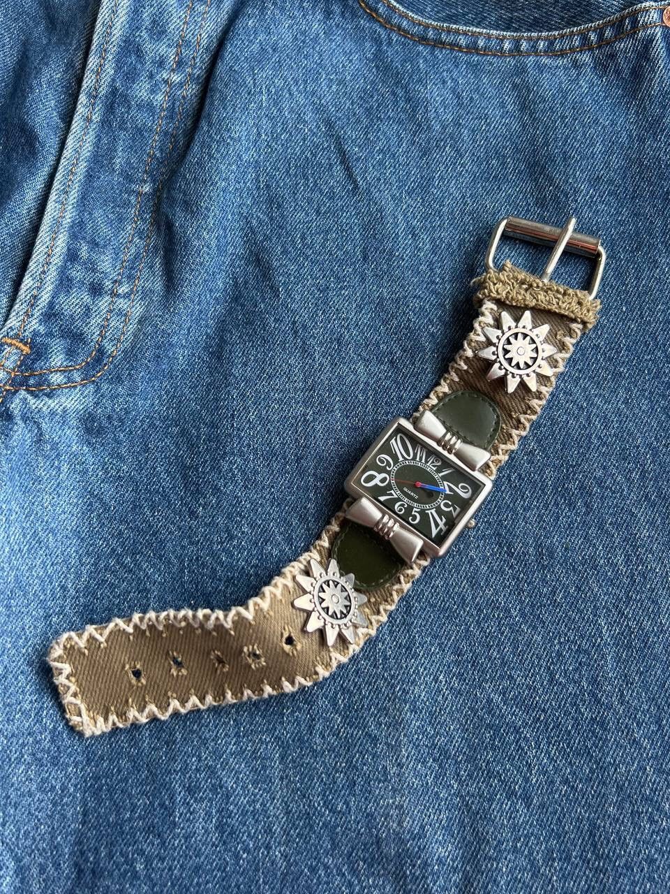 Japanese Brand × Vintage Vintage Japanese style futuristic Watch Aztec Stars ⭐️ Amulet Size ONE SIZE - 1 Thumbnail