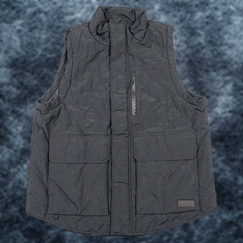 Vintage Halfdays Vest Womens Medium Black Quilted Primaloft Insulated Puffer Zip Pockets Size M / US 6-8 / IT 42-44 - 1 Thumbnail