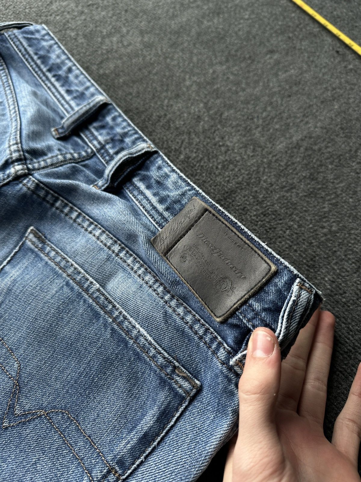 Diesel 🚨 RARE DIESEL MEN DENIM JEANS AVANT GARDE IFSIXWASNINE Y2K Size US 32 / EU 48 - 11 Thumbnail