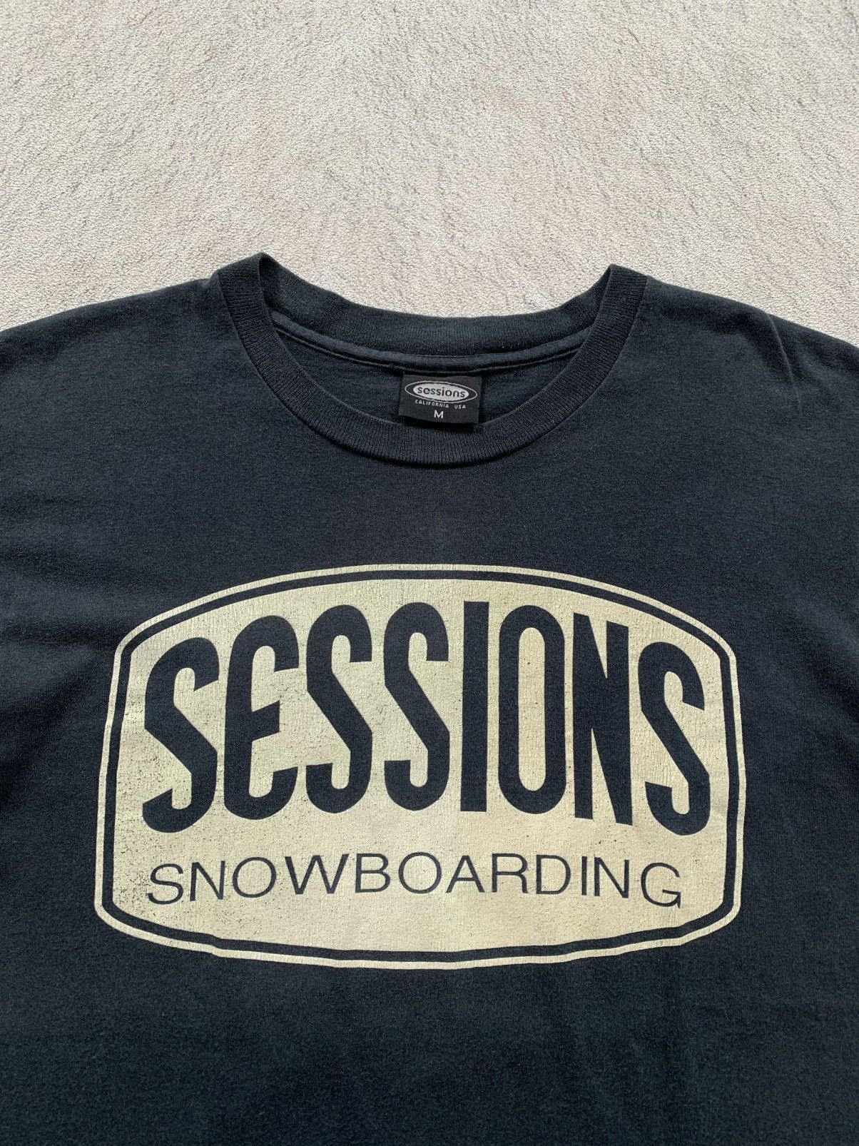 Sessions Vintage 90’s SESSIONS SNOWBOARDING (ACCEPT OFFER) Size US M / EU 48-50 / 2 - 2 Thumbnail
