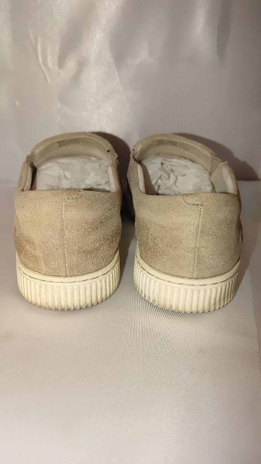 Born Born Bryson Suede Slip Ons Size 9M Size US 9 / IT 39 - 8 Thumbnail