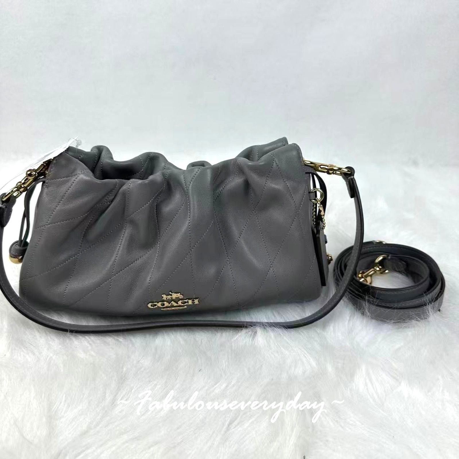 Coach Coach Faye Shoulder Bag Quilting Nappa Leather/Slate CCZ54 Size ONE SIZE - 1 Thumbnail