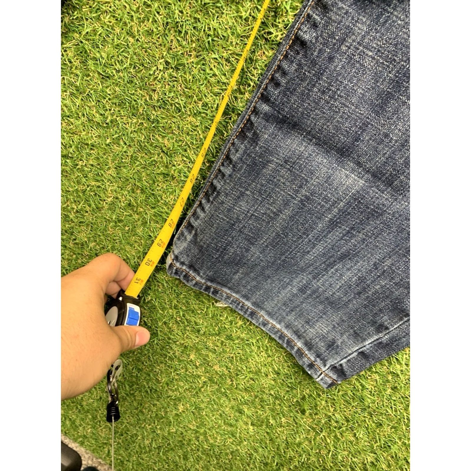 Lucky Brand Lucky Brand Jeans Mens 40x30 221 Original Straight Dark Wash Denim 5-Pocket Regular Fit Blue 1990s USA Mens Size US 40 / EU 56 - 7 Thumbnail