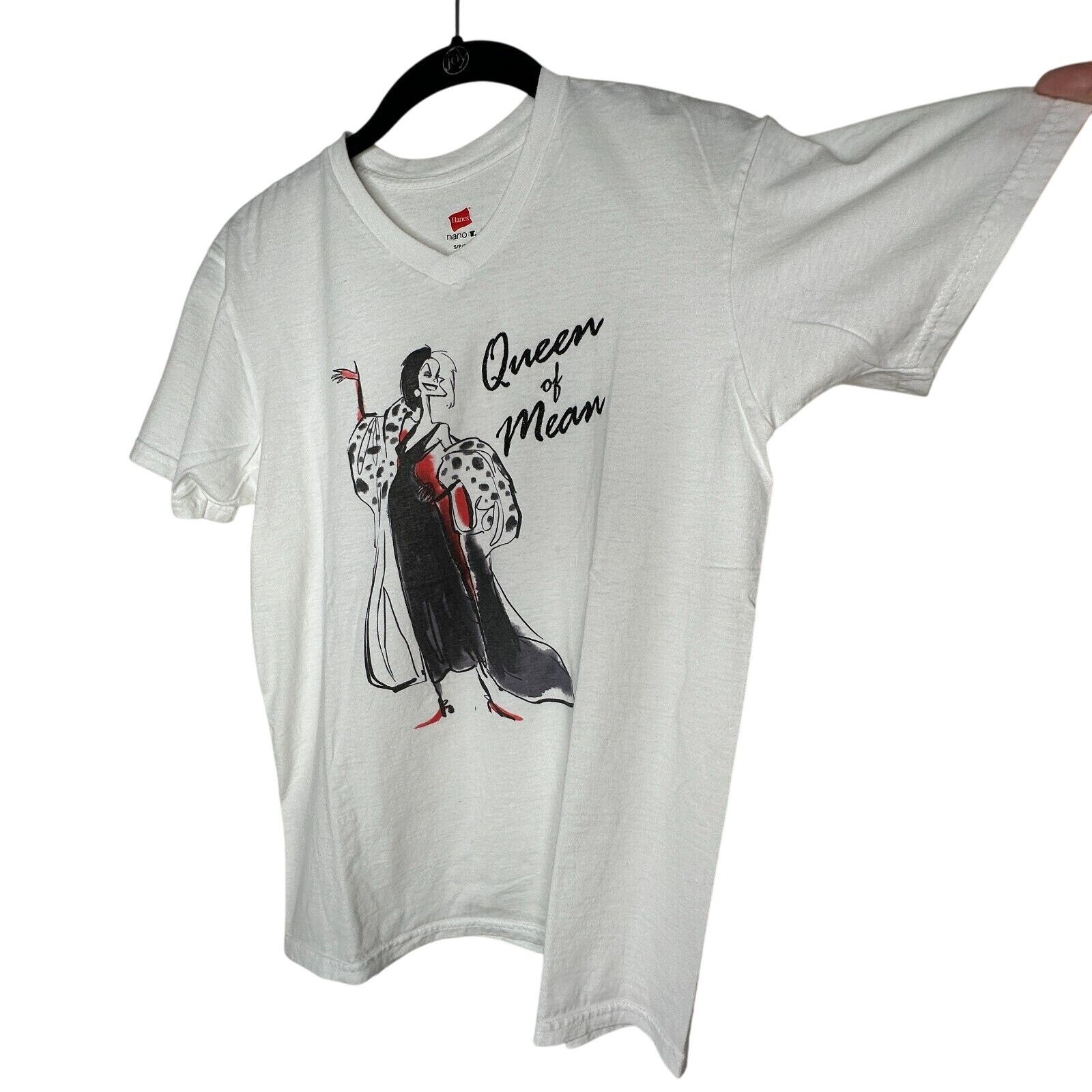 Disney Disney Queen Of Mean Cruella De Vil White VNeck Tee S Size S / US 4 / IT 40 - 2 Thumbnail