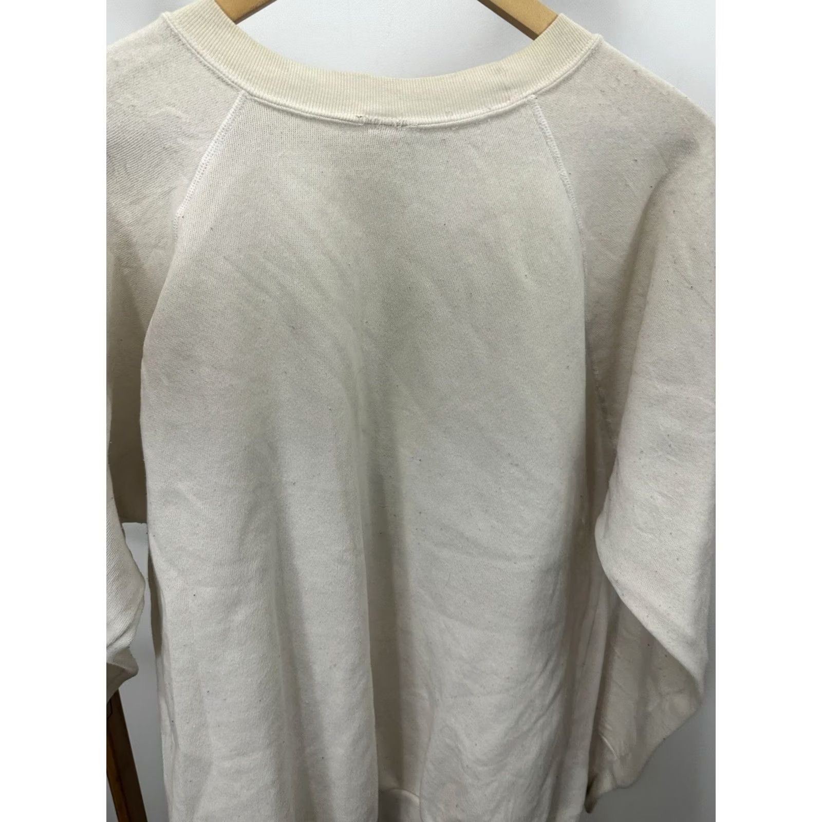 Vintage VTG 80s UNC Carolina Tar Heels Raglan Distressed Worn Sweatshirt Size L Mens Cream Size US L / EU 52-54 / 3 - 5 Thumbnail