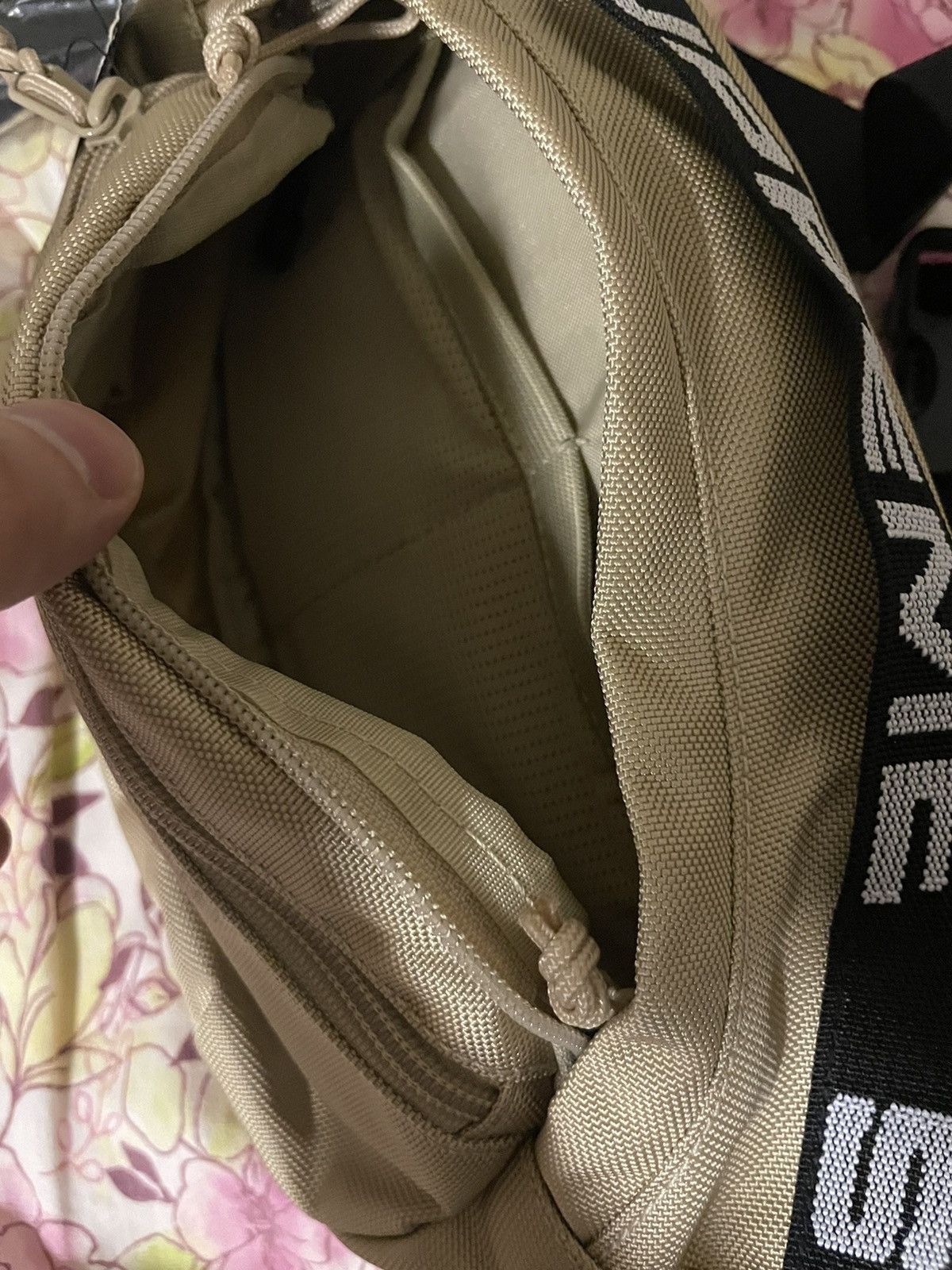Supreme Supreme Waist Bag SS18 Tan Brand New Size ONE SIZE - 7 Thumbnail