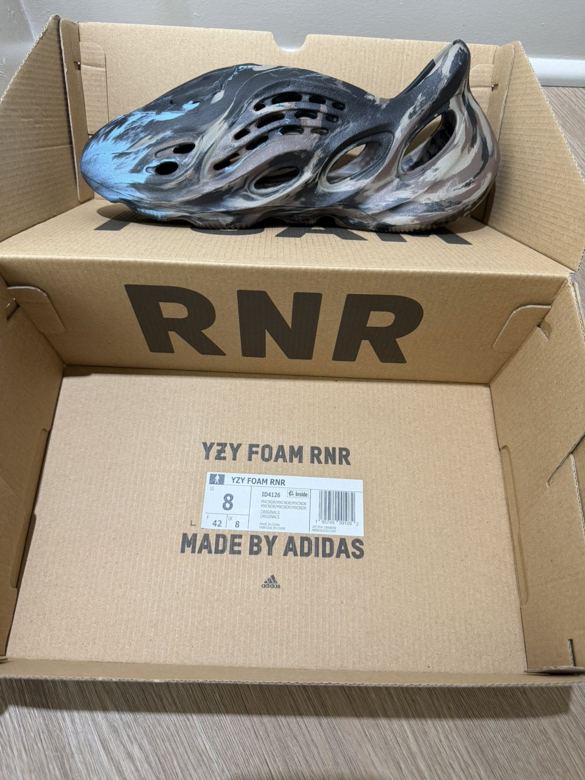 Adidas × Kanye West Adidas Yeezy Foam Runner Size US 8 / EU 41 - 9 Thumbnail