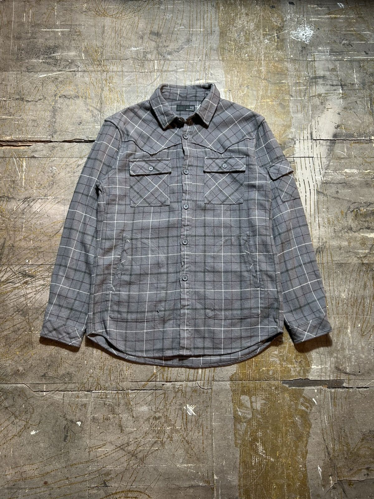 Undercover × Uniqlo Uniqlo Undercover Flannel Button Up Shirt Size US M / EU 48-50 / 2 - 1 Thumbnail