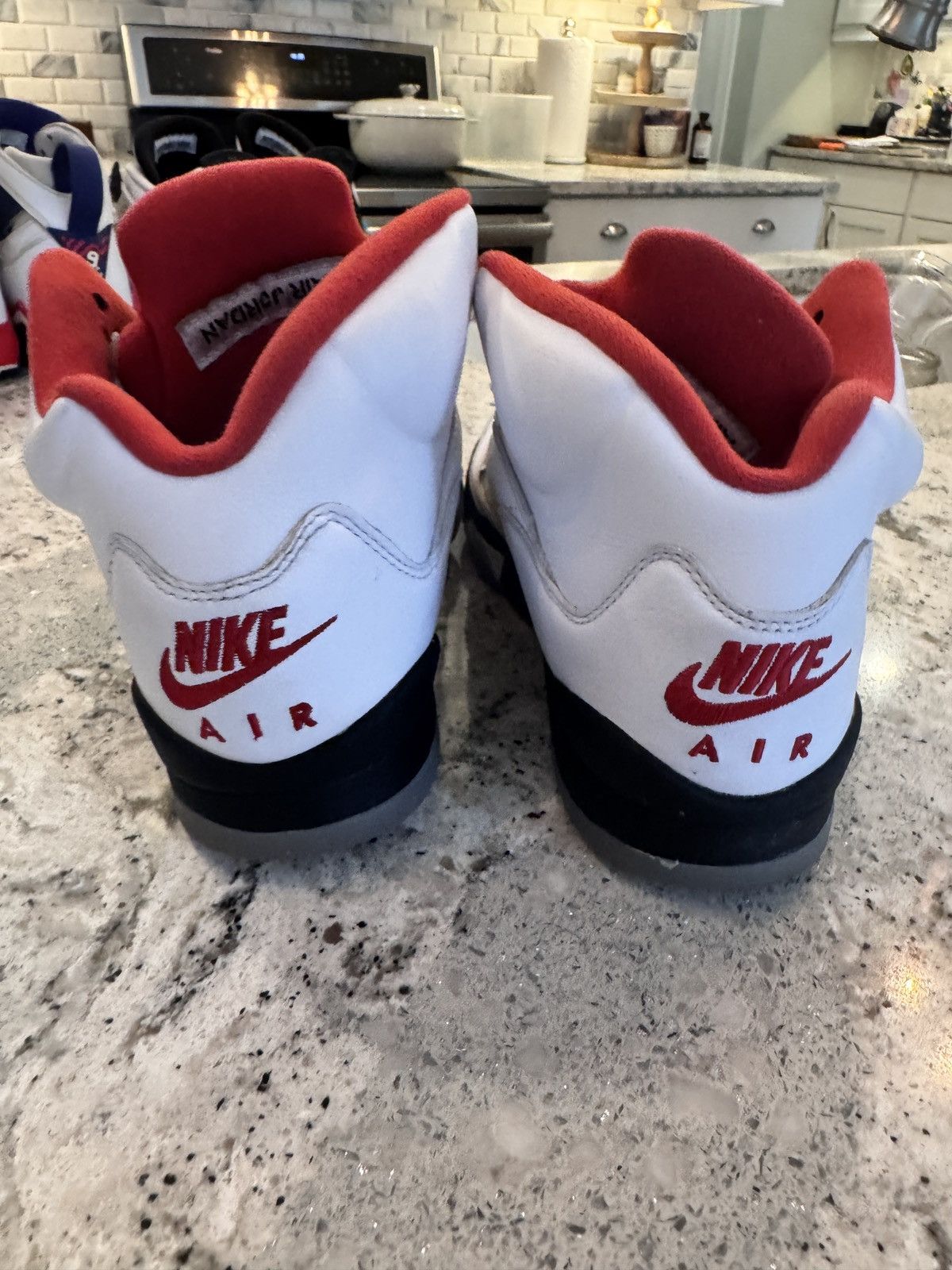 Jordan Brand Air Jordan 5 GS White Fire Red 2020 - Size 5.5Y Size US 5.5 / EU 38 - 5 Thumbnail