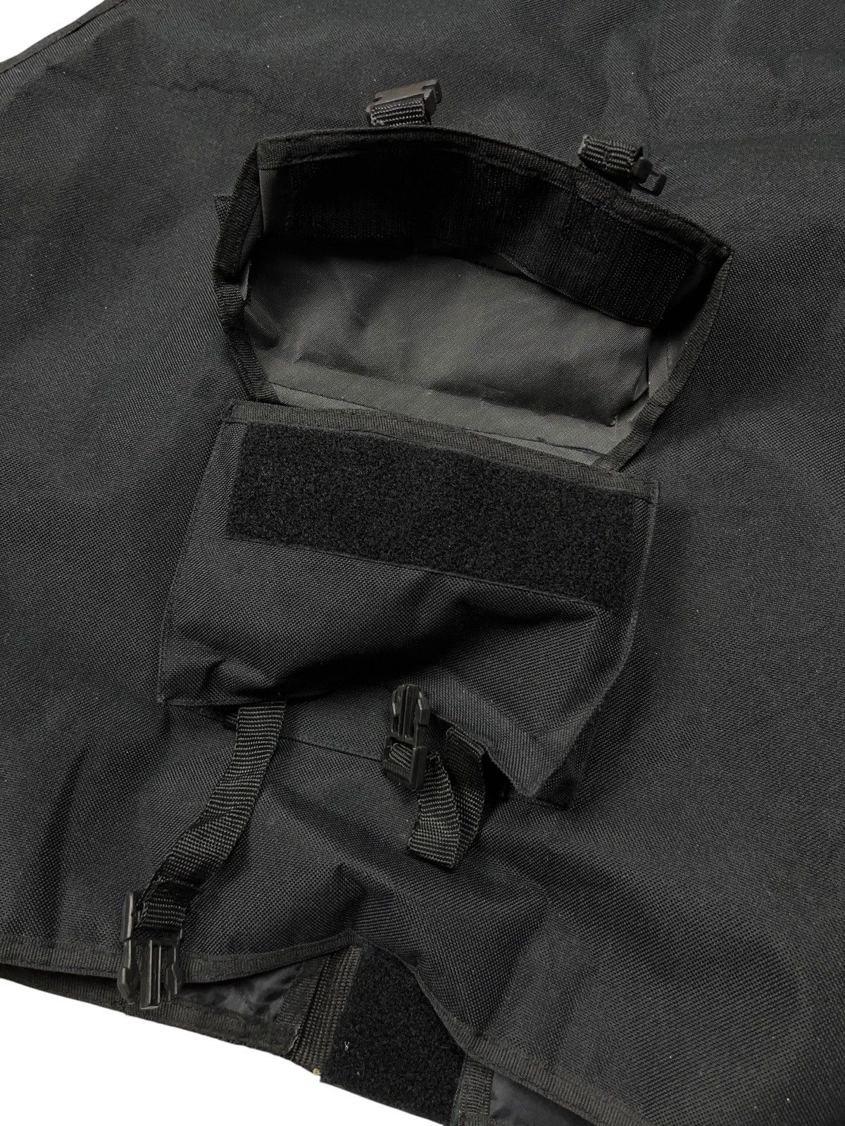 Expert Horror Vintage Resident Evil 2002 Promo Vest Tactical Game Movie Size US XL / EU 56 / 4 - 9 Thumbnail