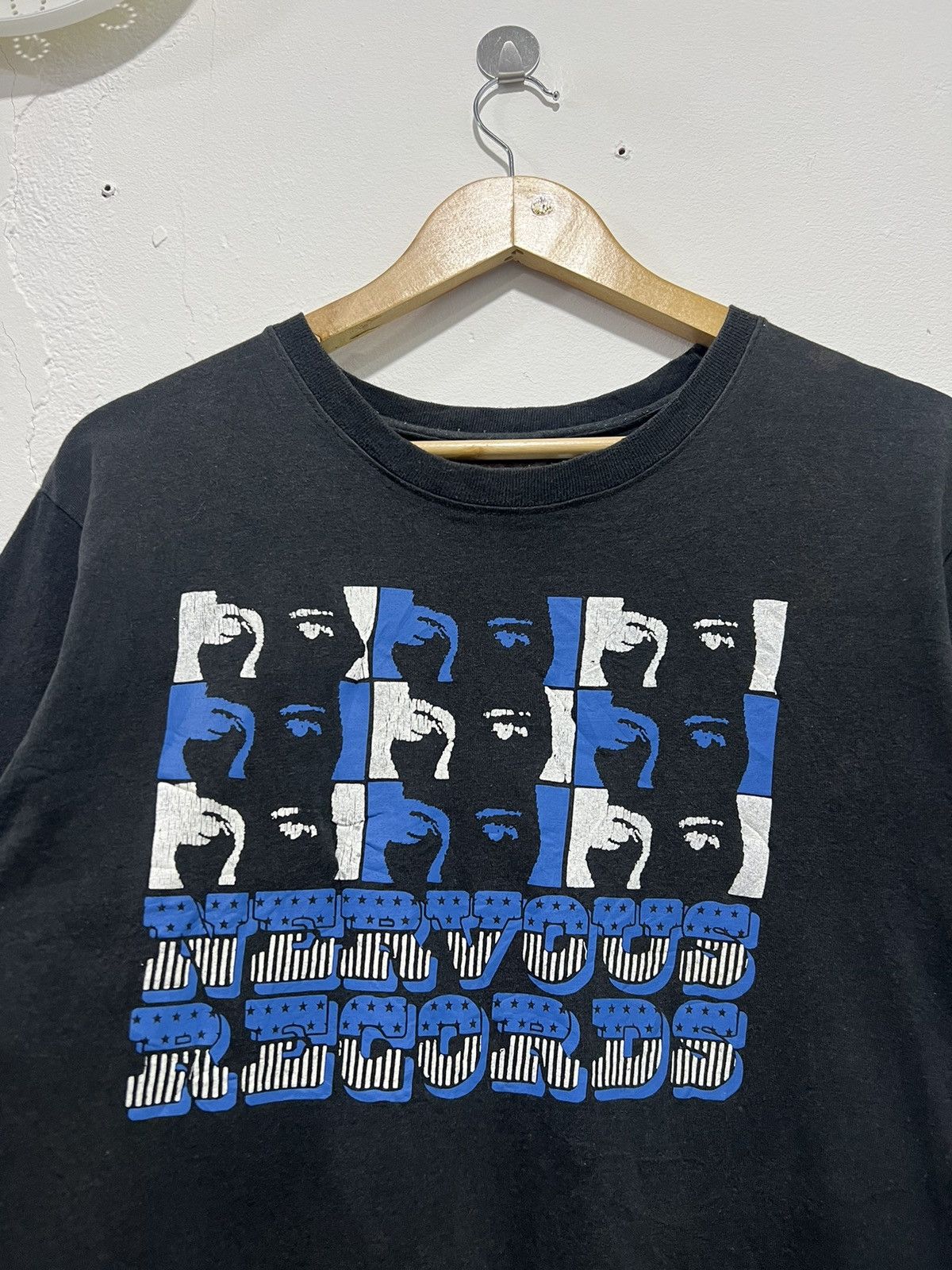Band Tees × Vintage Vintage Nervous Records 9 Faces Tshirt Size US M / EU 48-50 / 2 - 3 Thumbnail
